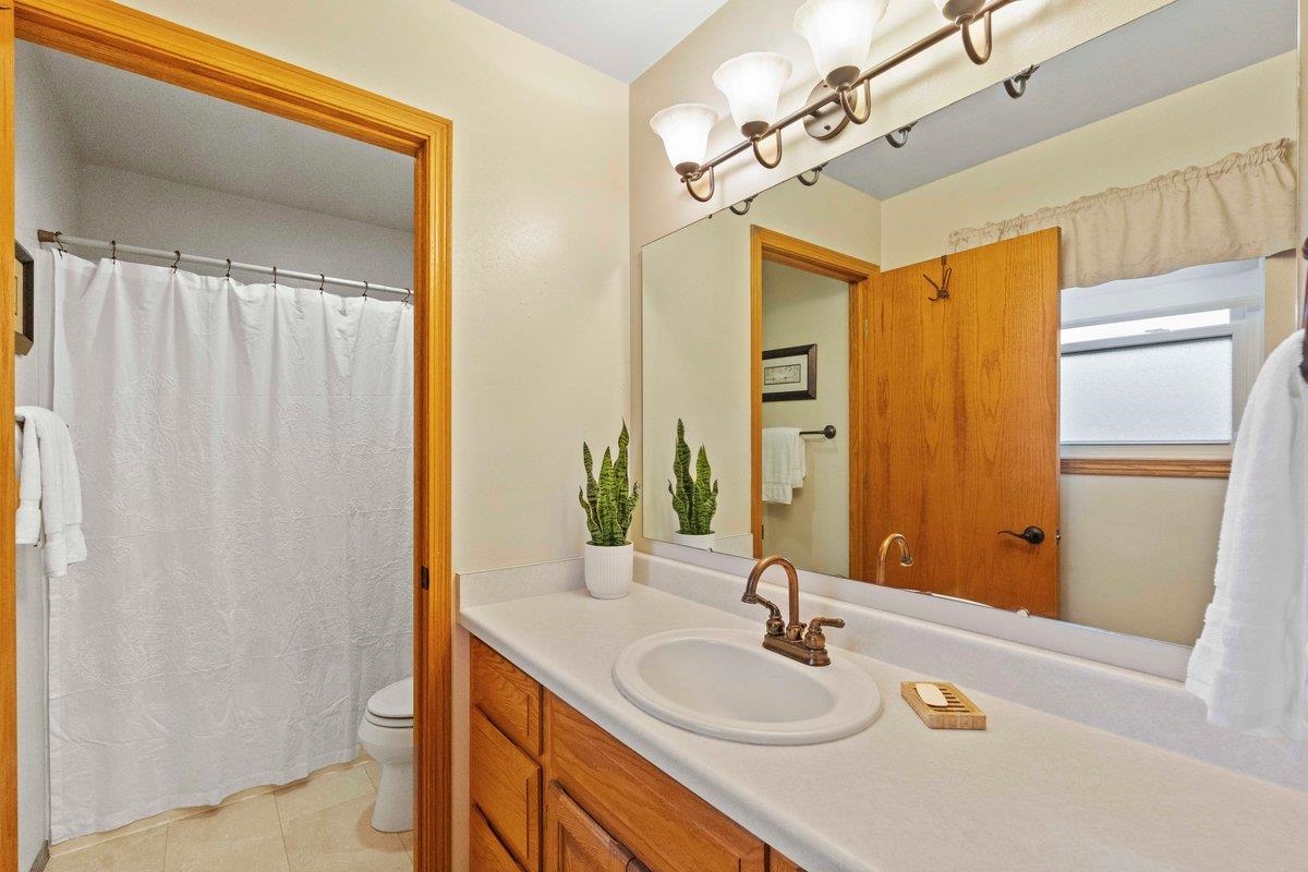 840 Questa Ridge Trail