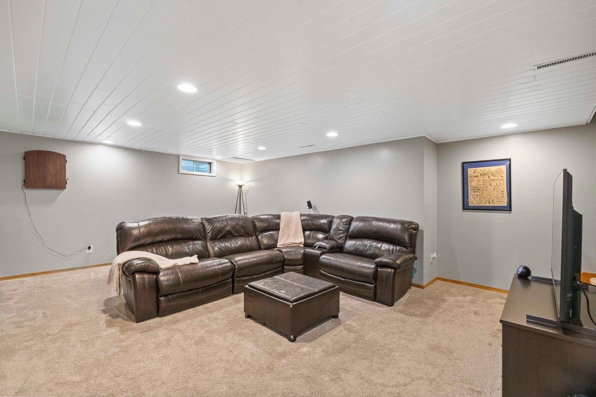 840 Questa Ridge Trail