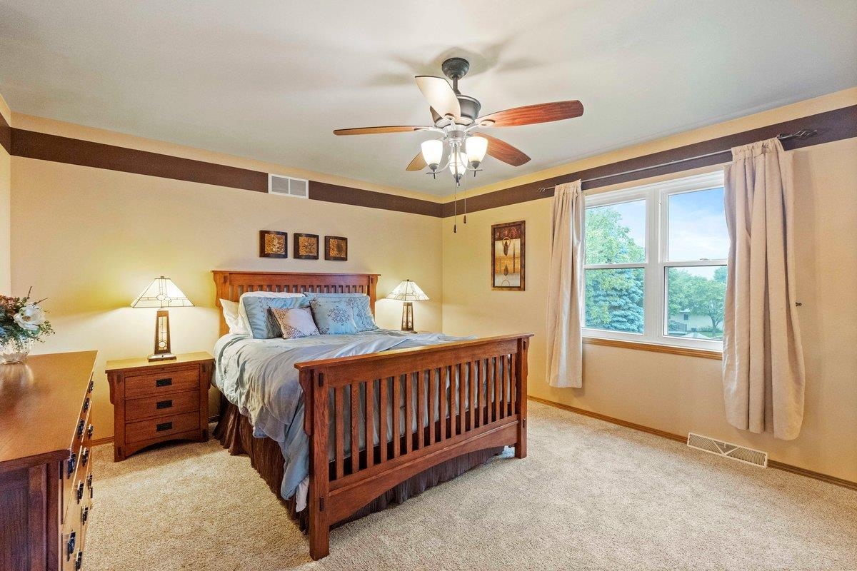 840 Questa Ridge Trail