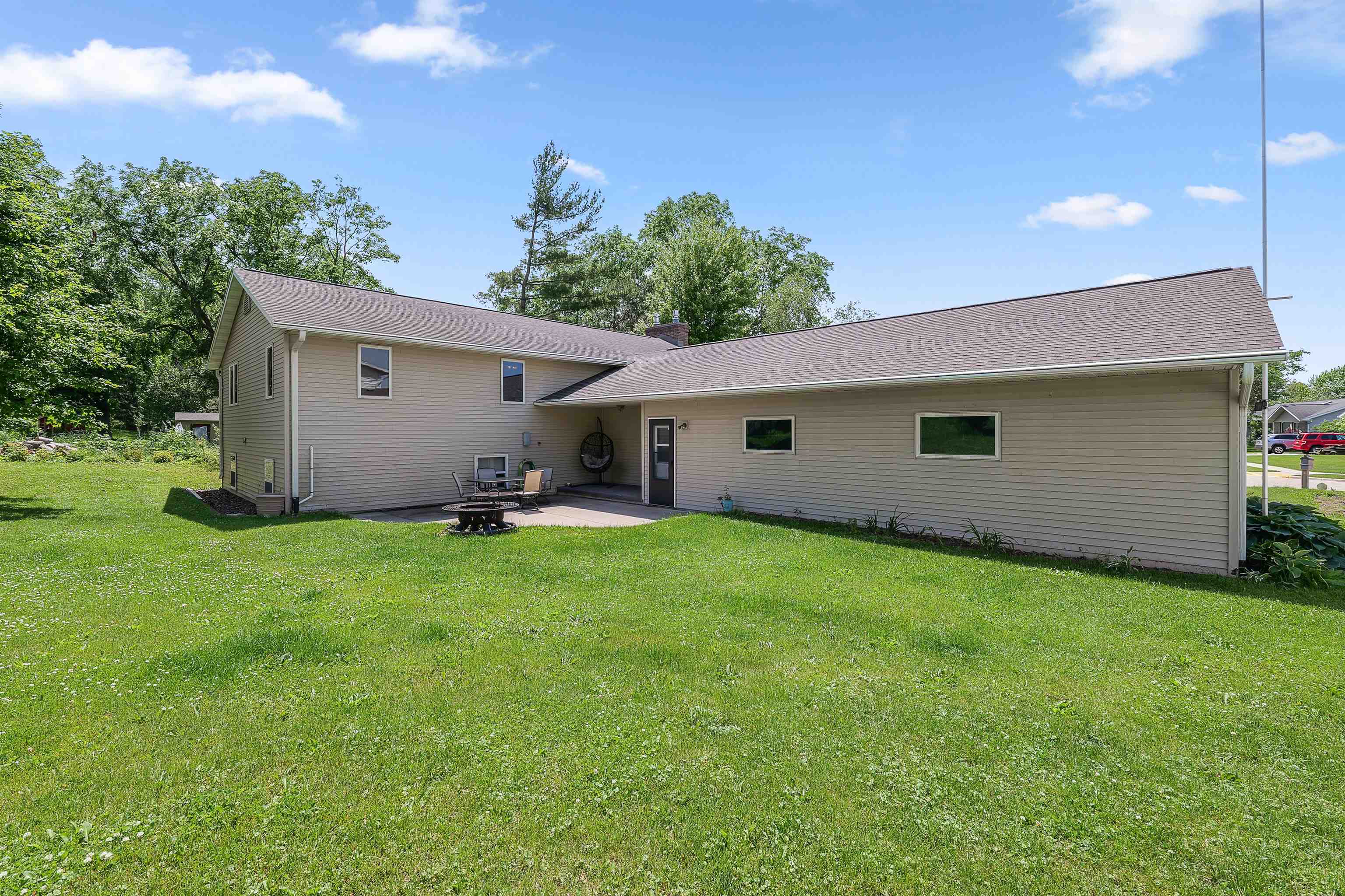 358 Meadow Lane