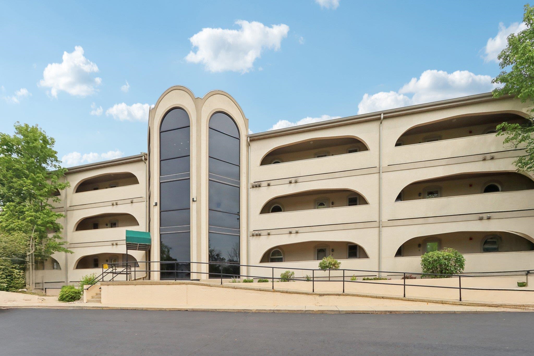 50 Hemlock Street Unit: 18