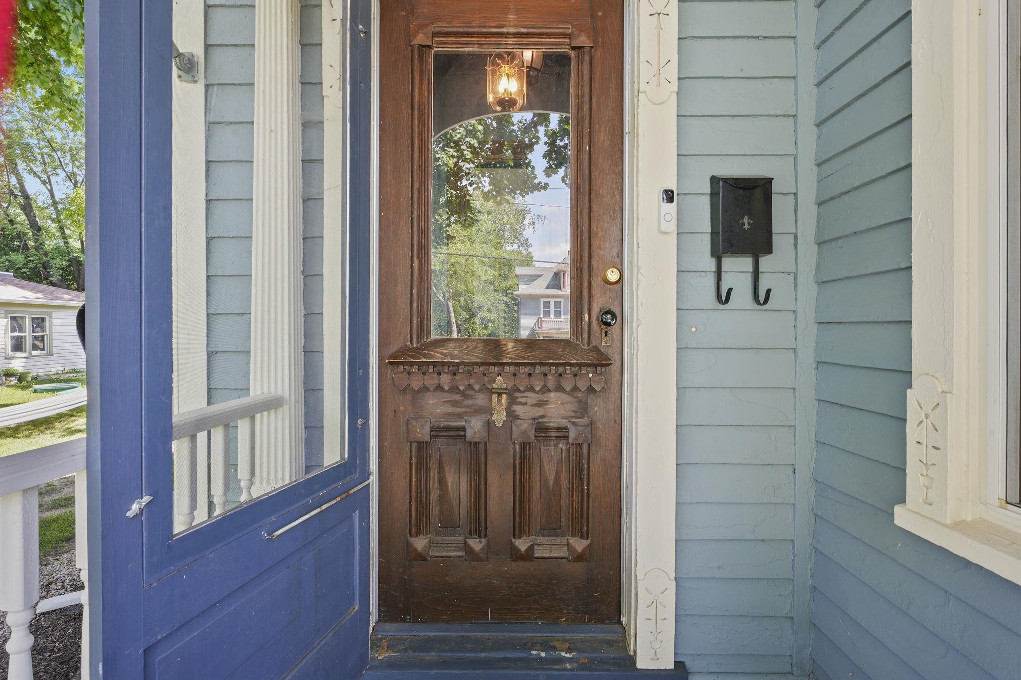 409 W South Street
