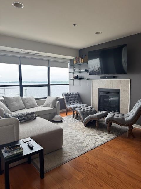 137 E Wilson Street 711