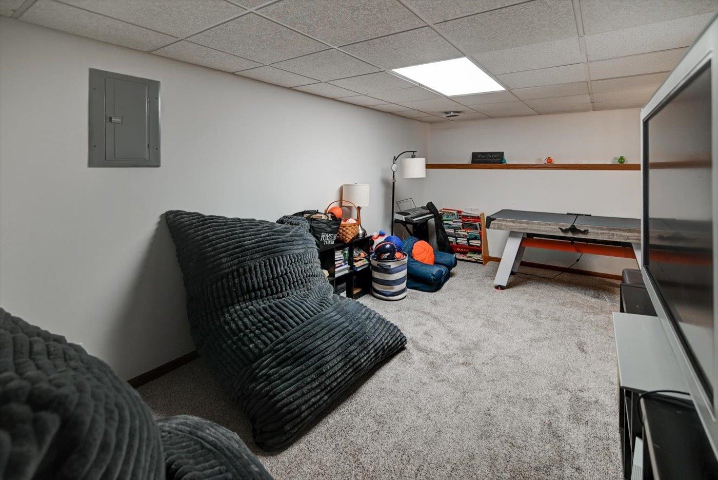 702 Sky Ridge Drive