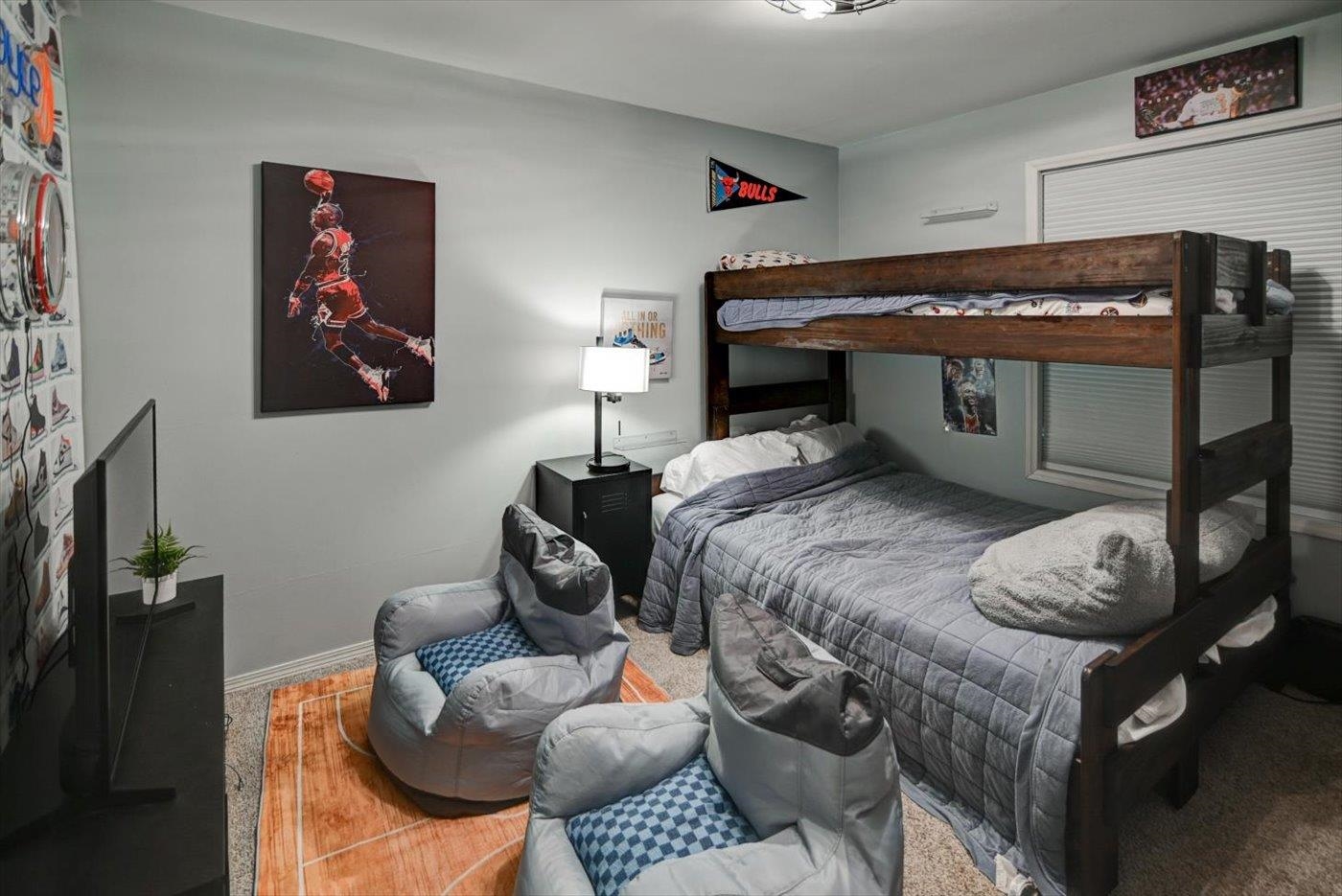 702 Sky Ridge Drive