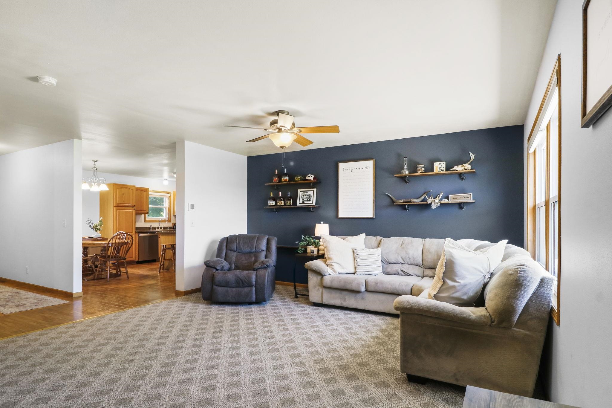 1621 Carlson Place