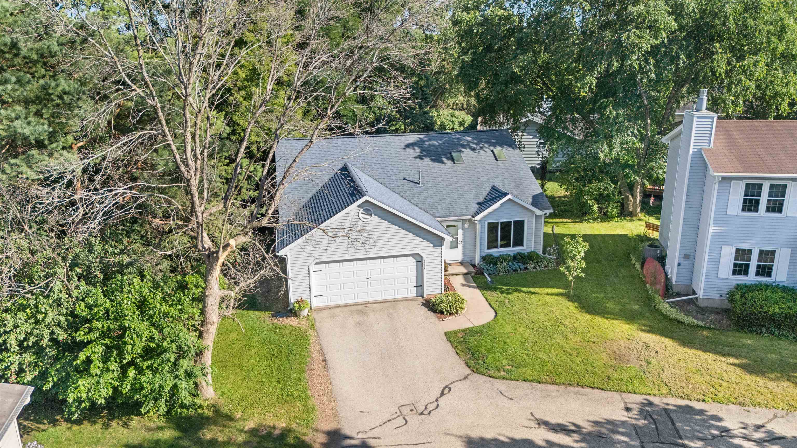 7133 E Valley Ridge Drive