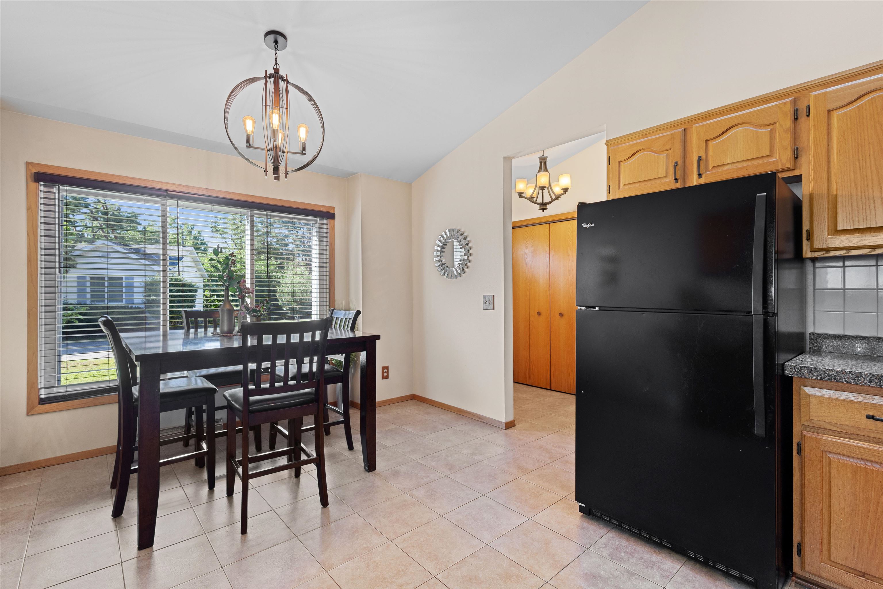7133 E Valley Ridge Drive