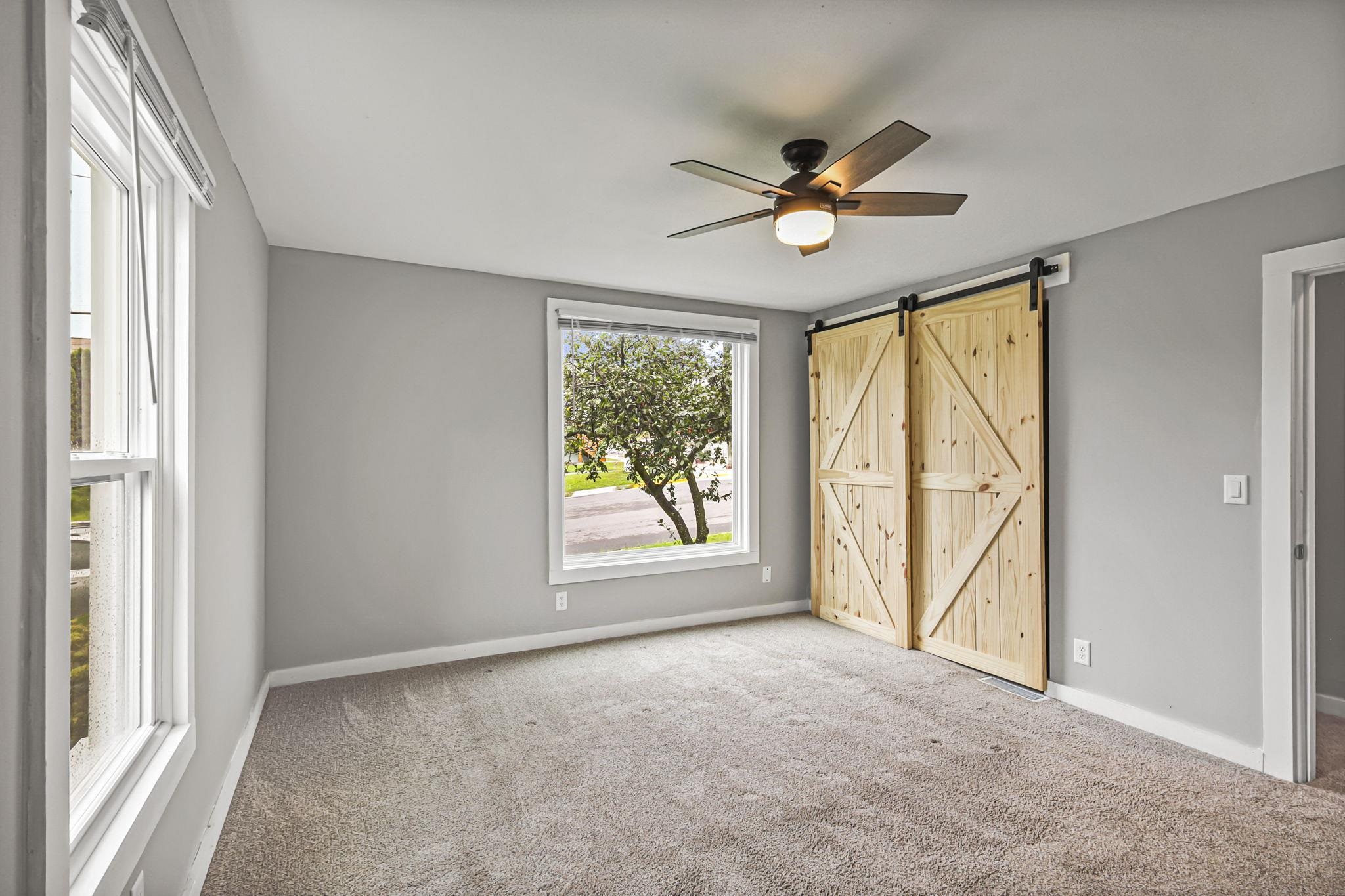 225 E Jefferson Street