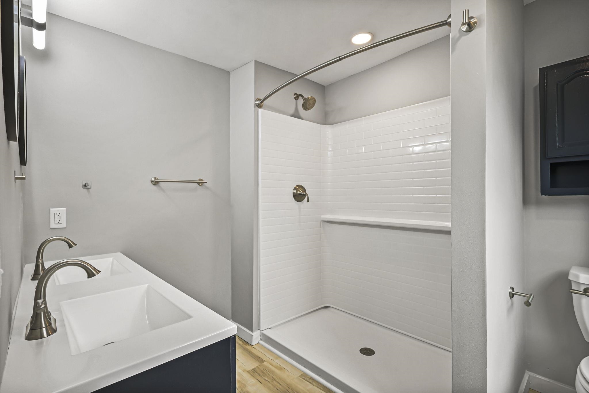 225 E Jefferson Street