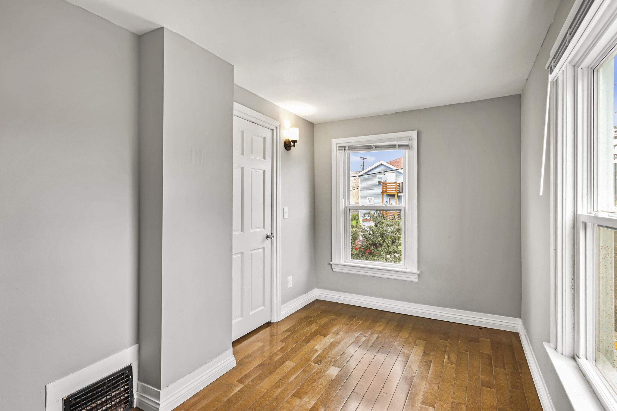 225 E Jefferson Street