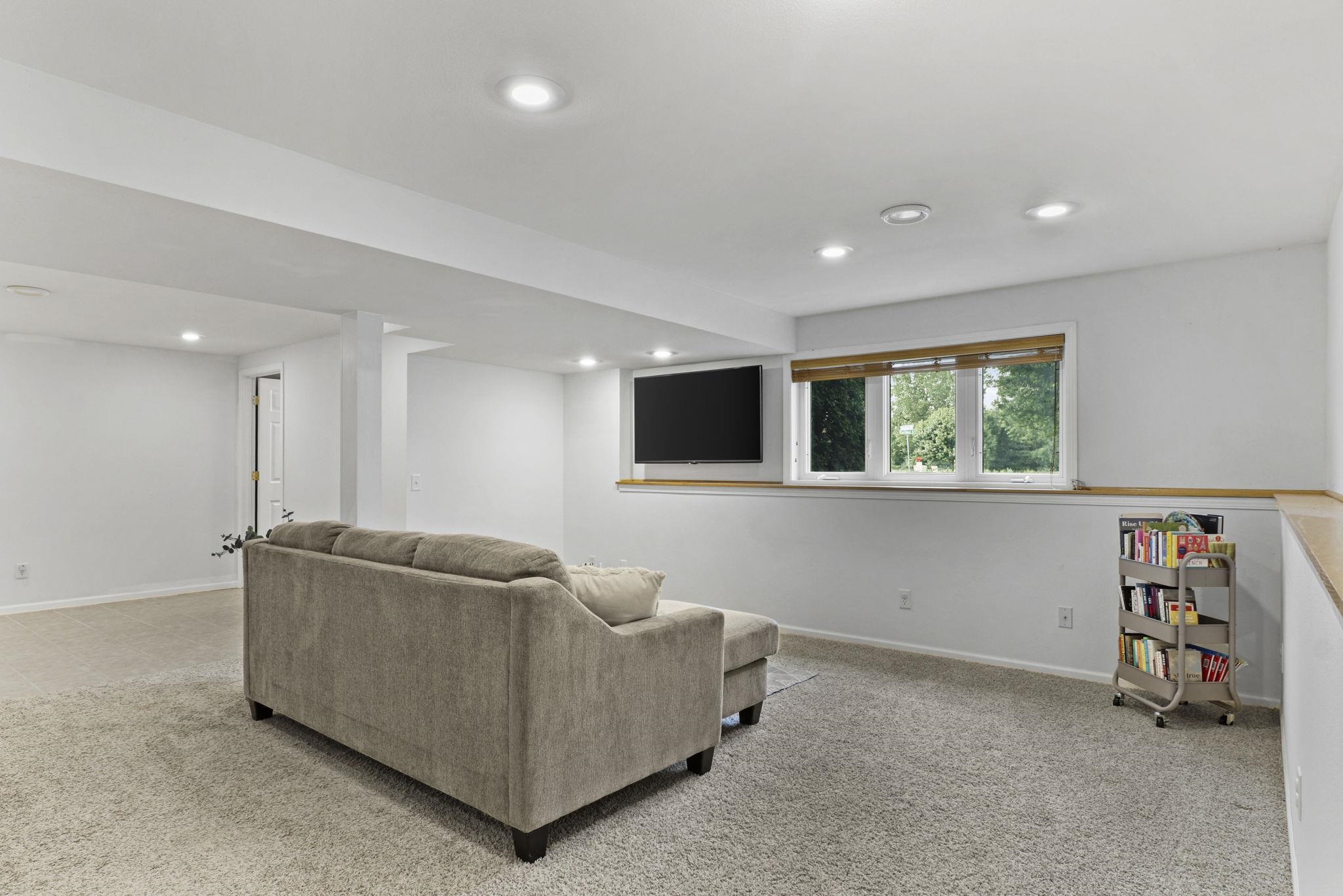 1808 Eastwood Drive
