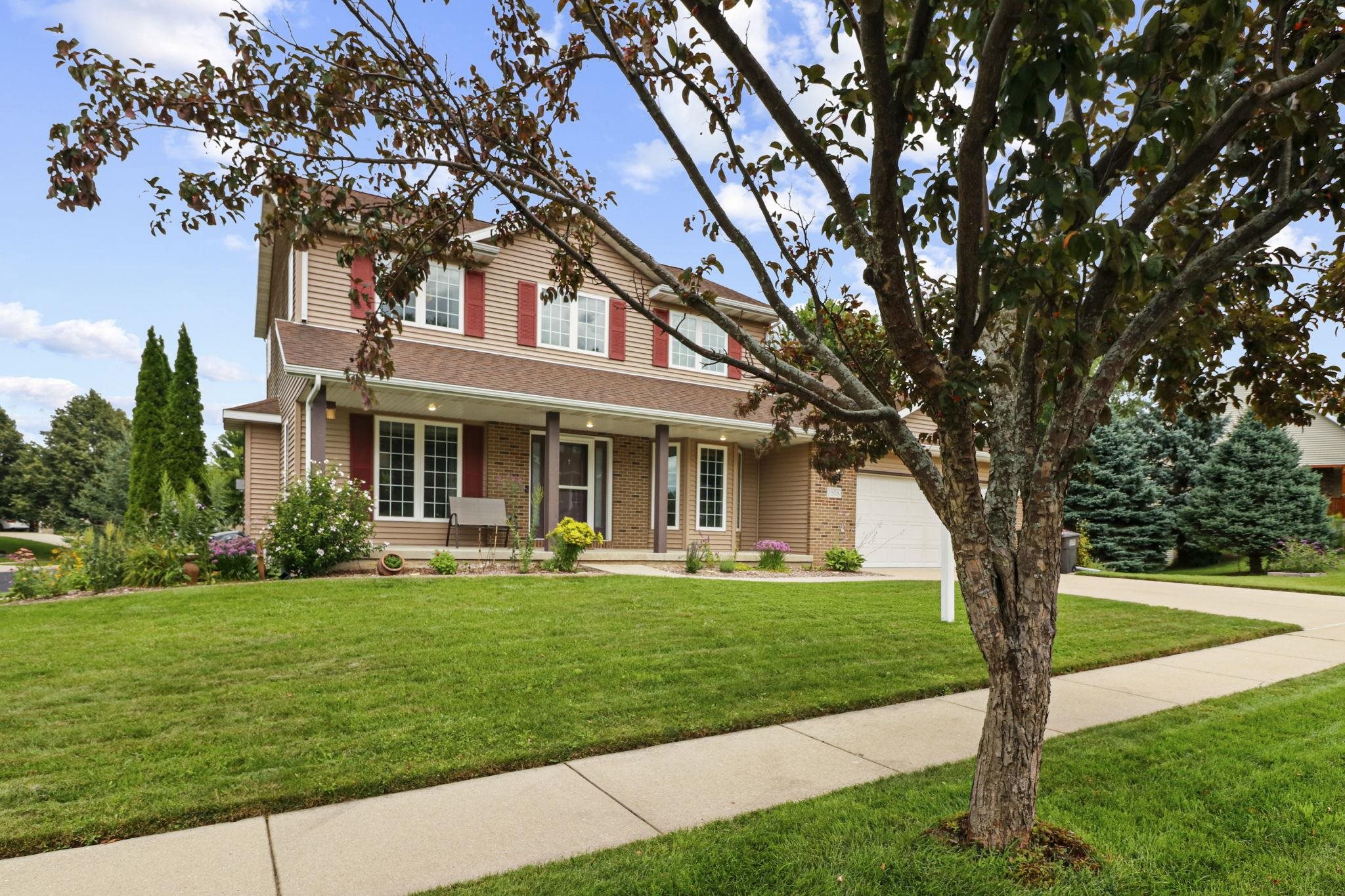 1808 Eastwood Drive