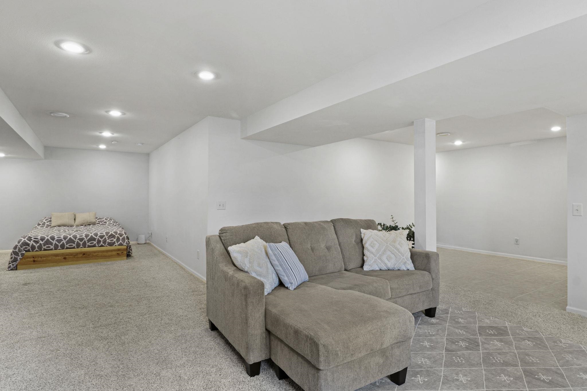 1808 Eastwood Drive