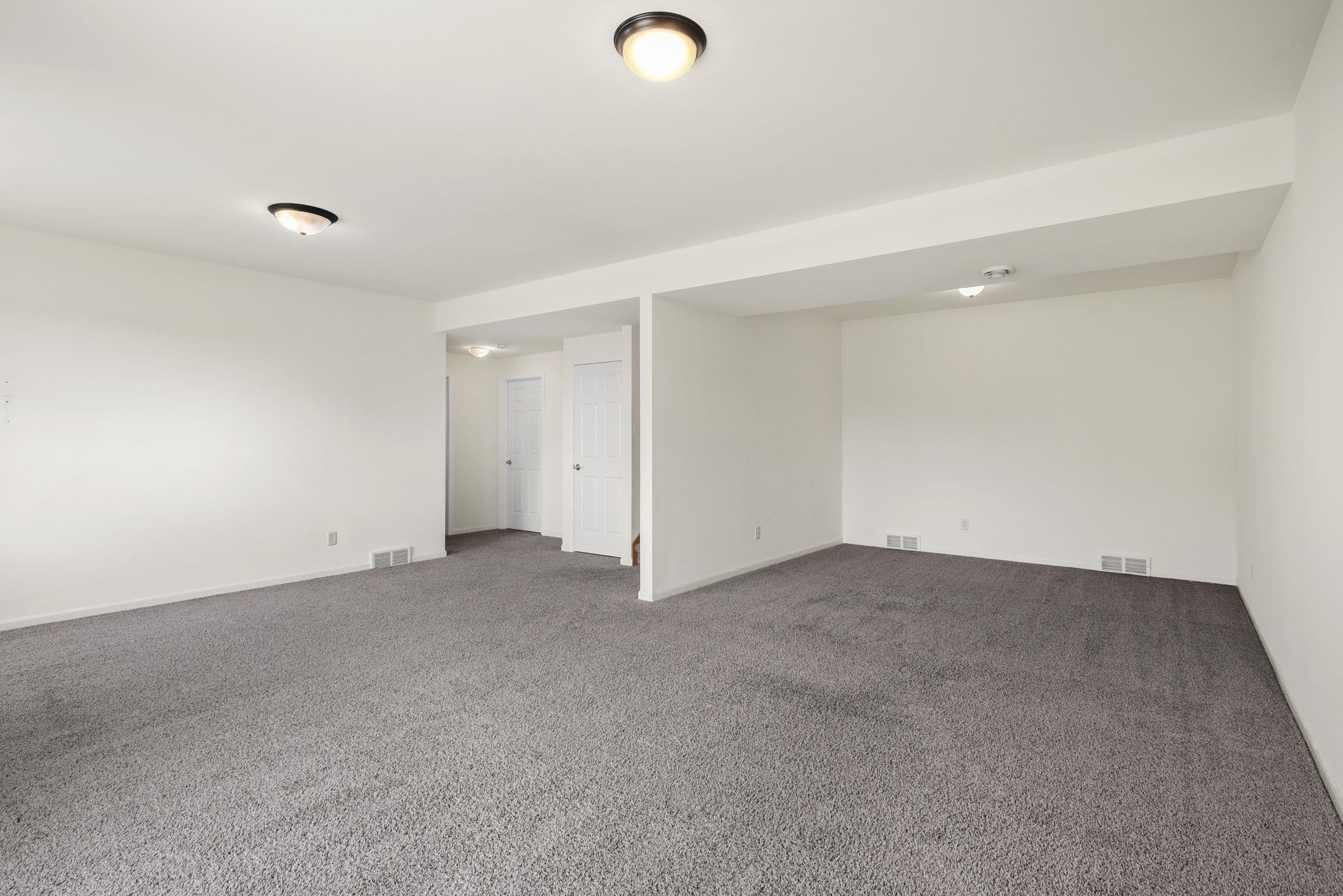 5764 Lexington Street