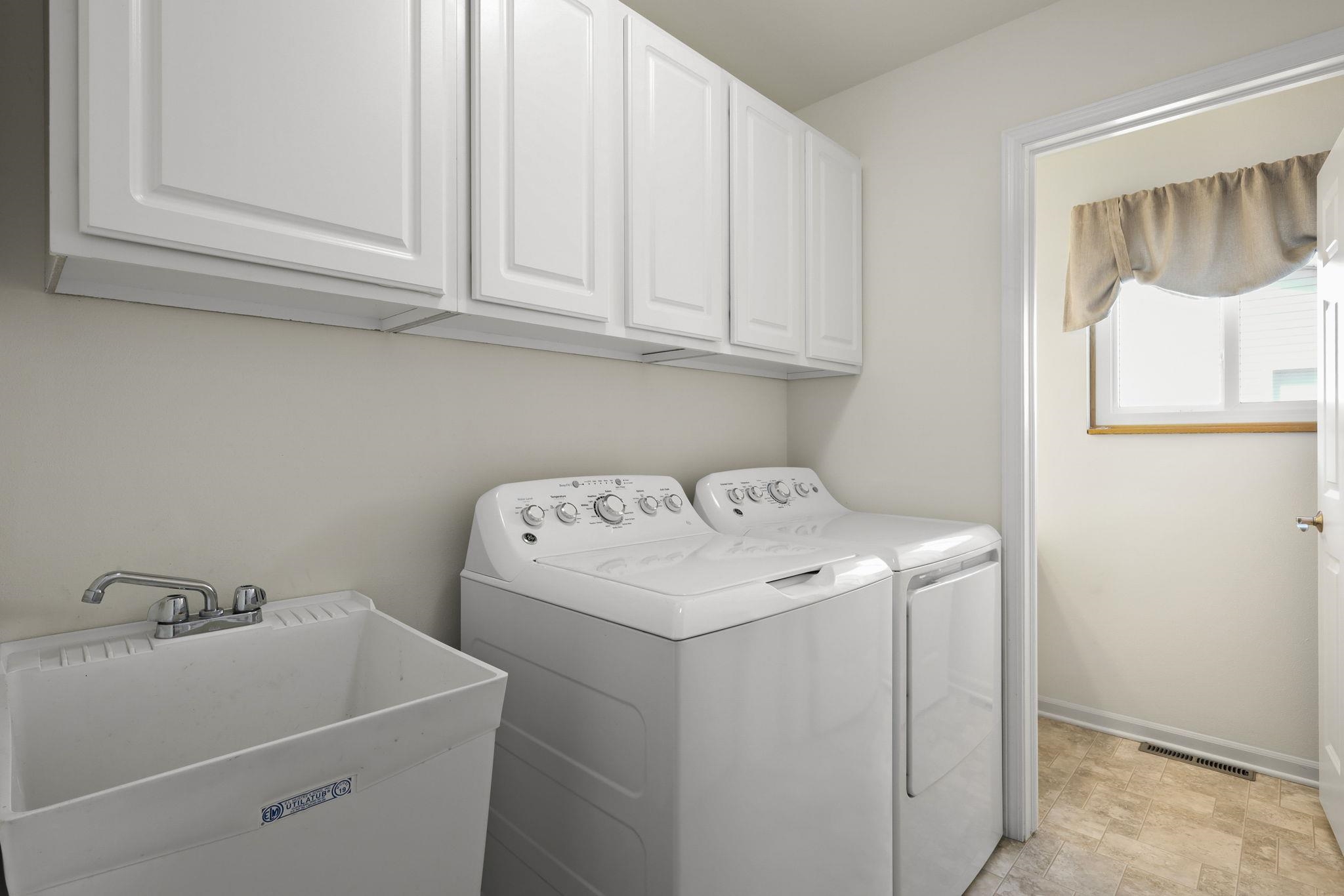 5764 Lexington Street