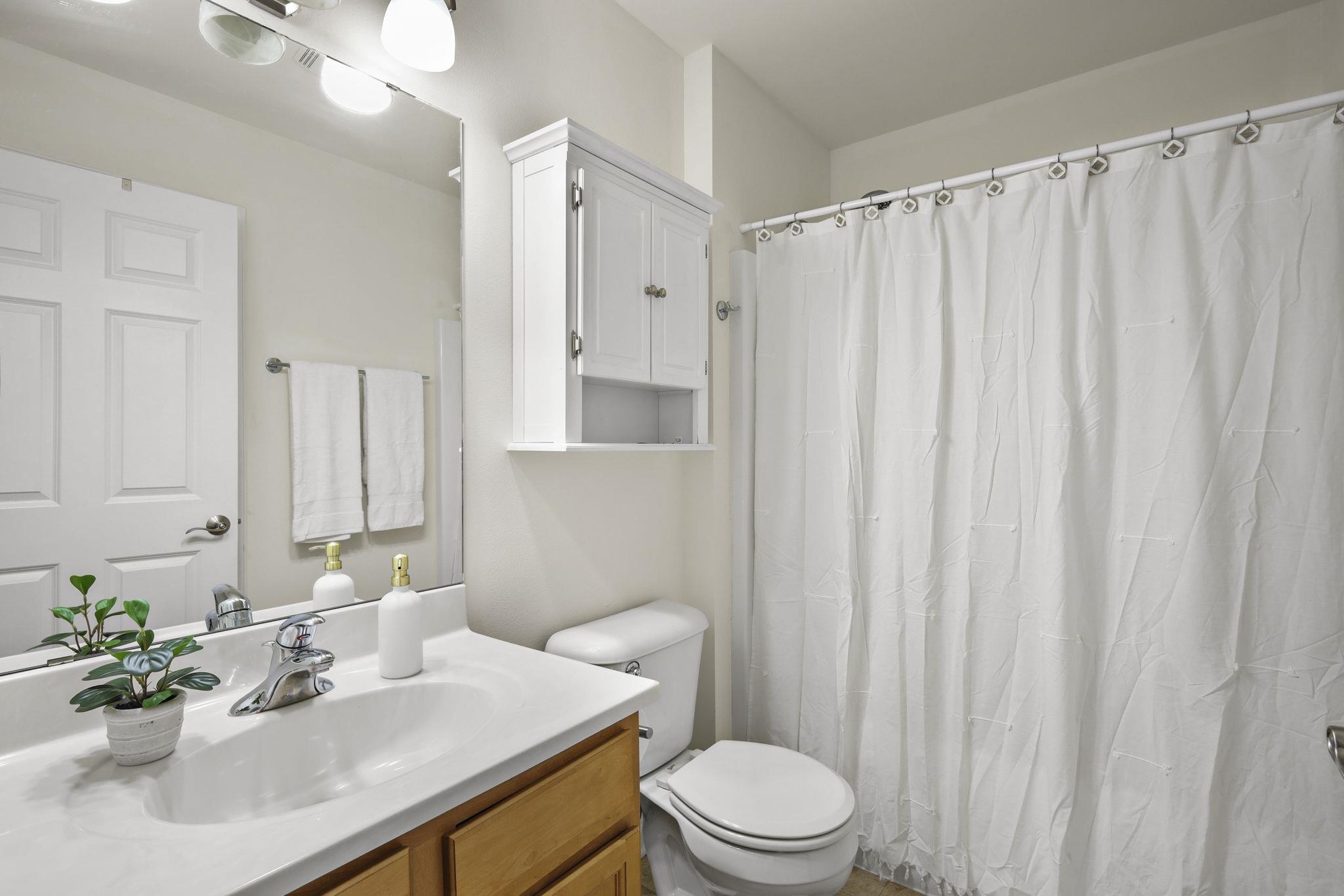 5764 Lexington Street