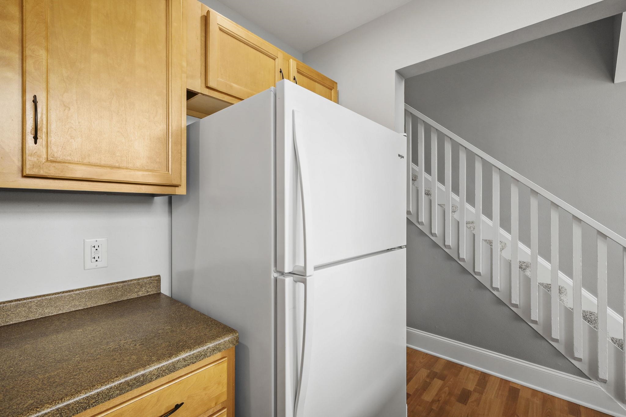 1009 Summit Avenue 5