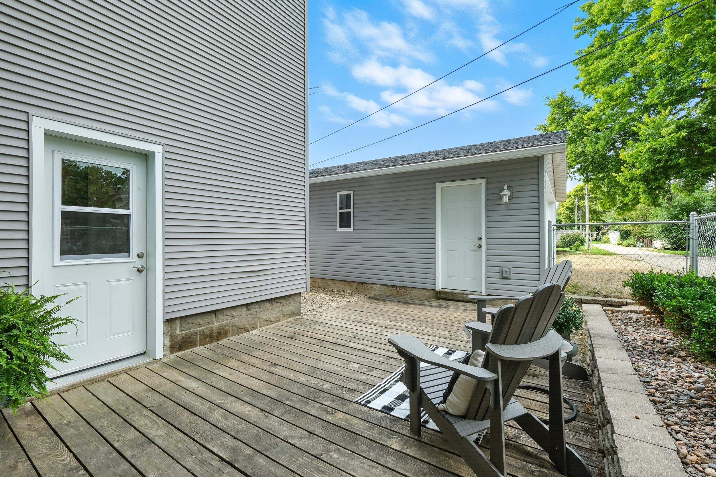 119 Evarts Street