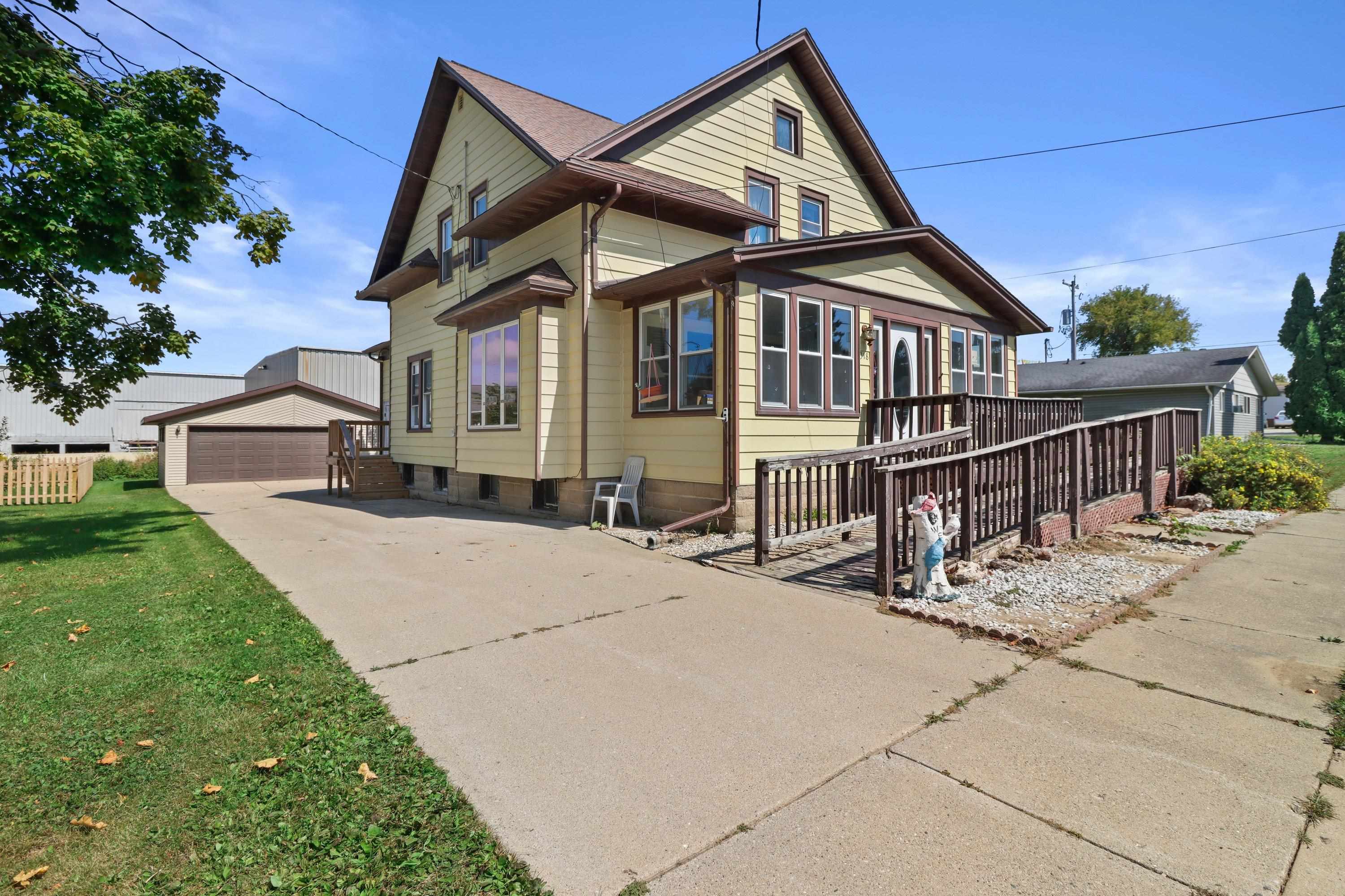 318 Park Street