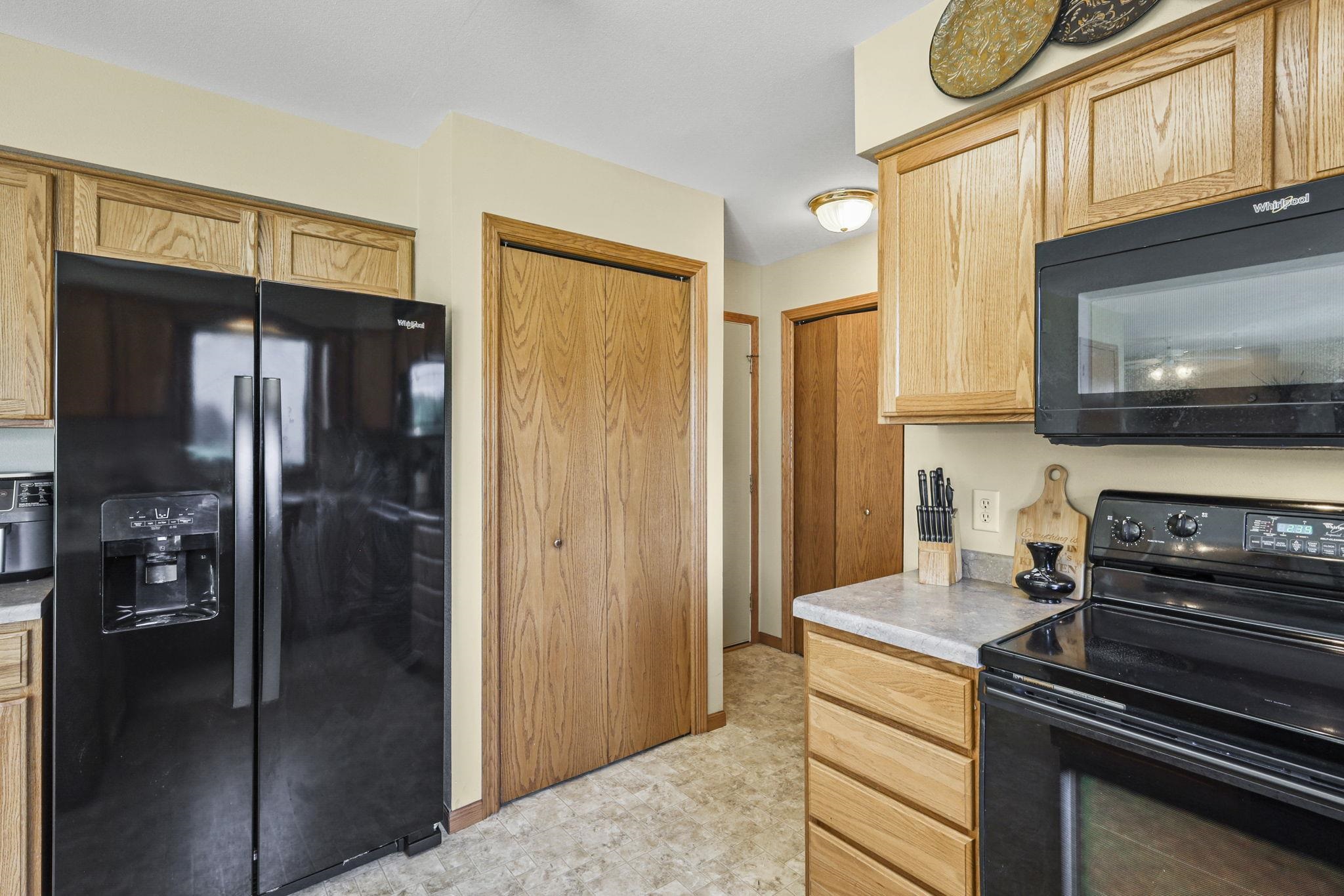 502 Traveler Lane