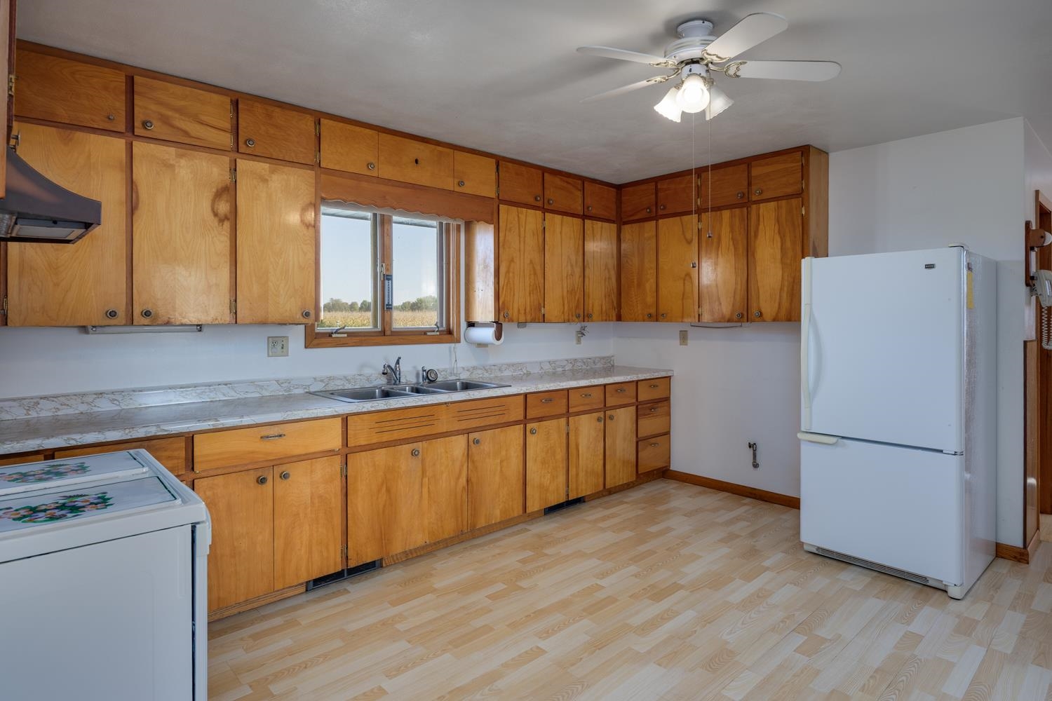 1008 W B R Townline Road