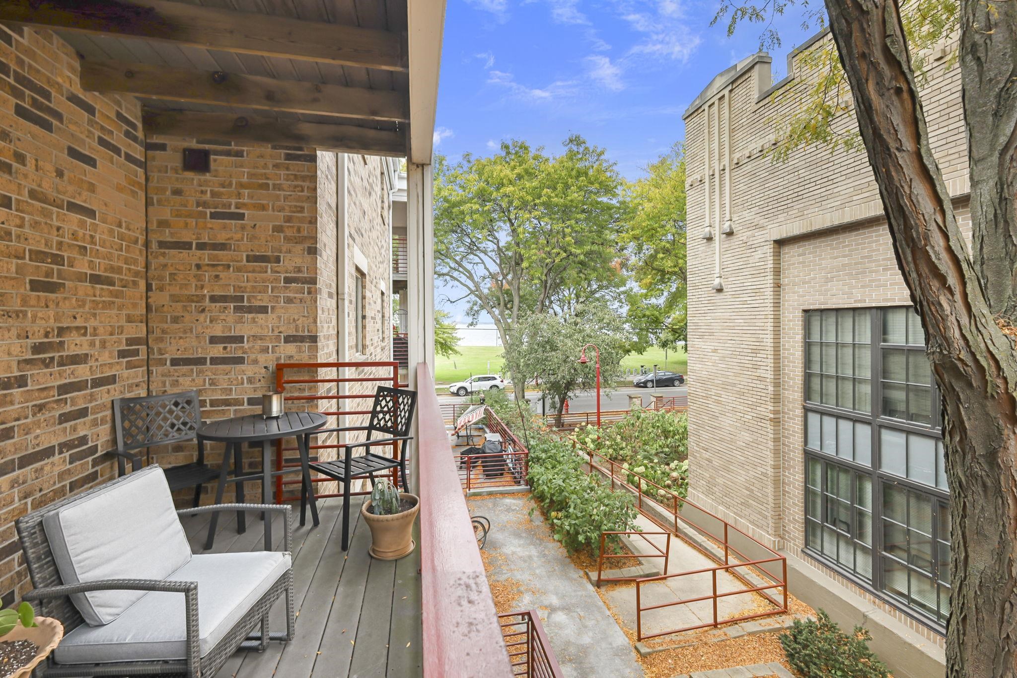 311 N Hancock Street 223