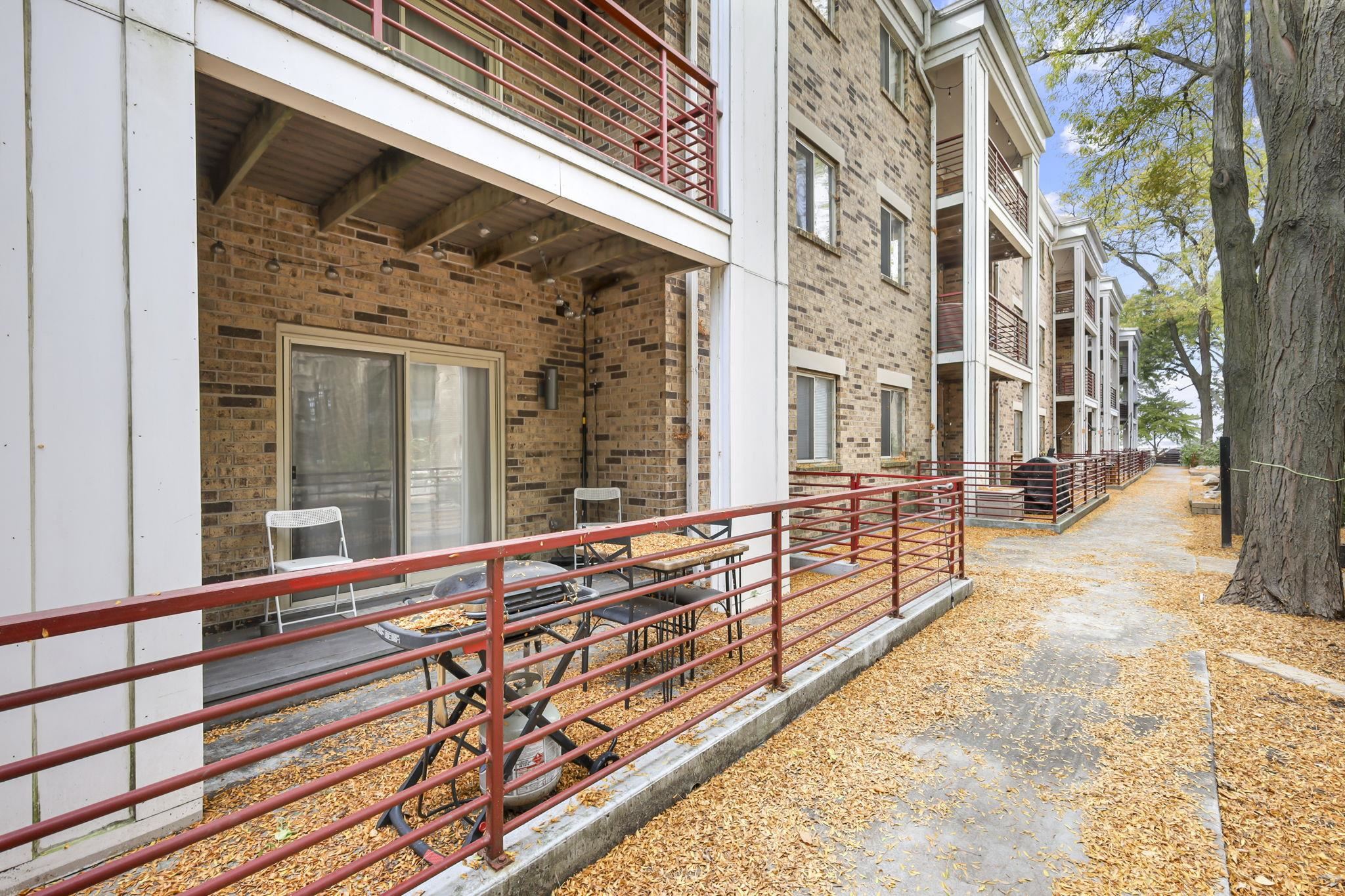 311 N Hancock Street 223