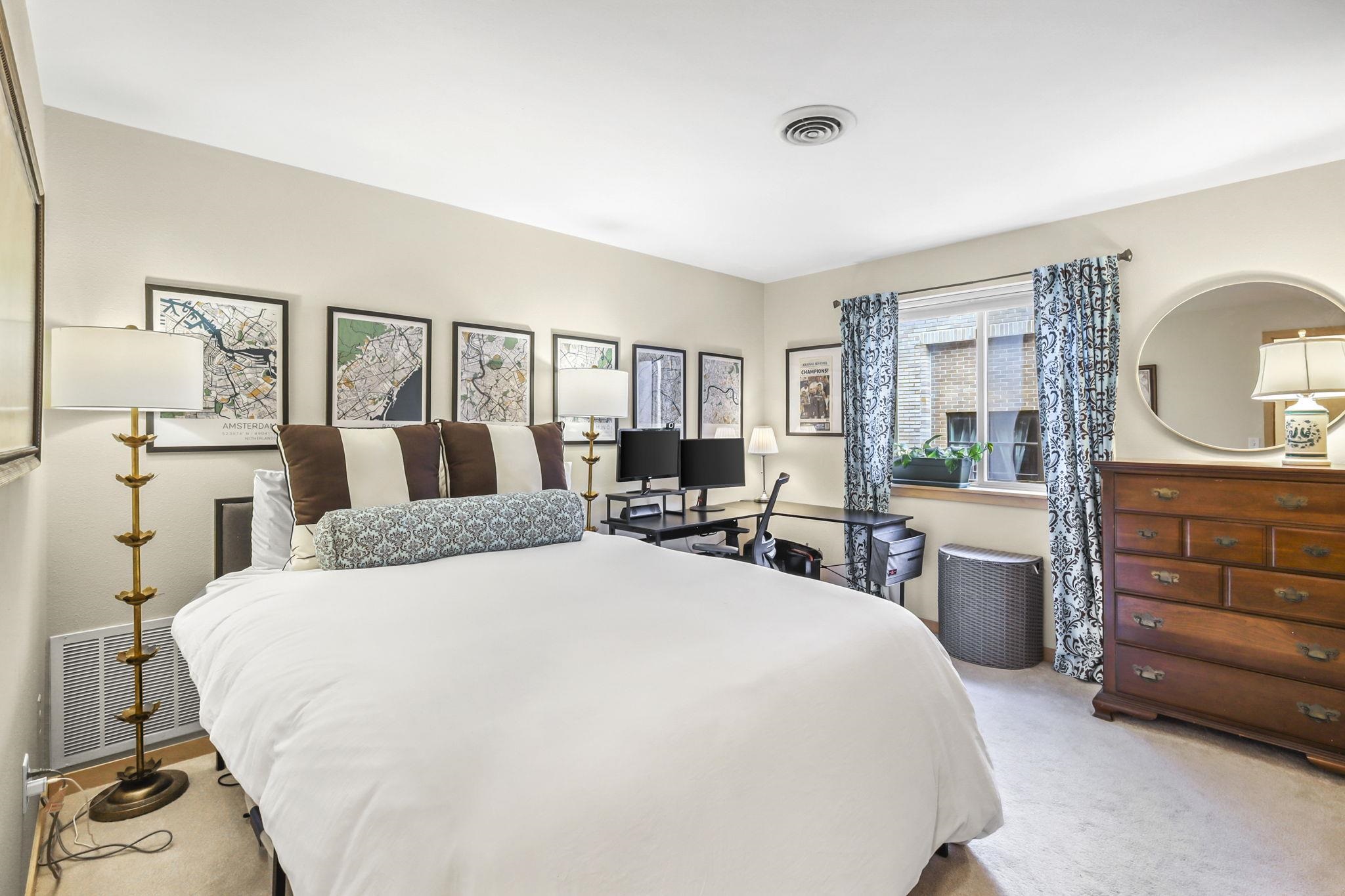 311 N Hancock Street 223