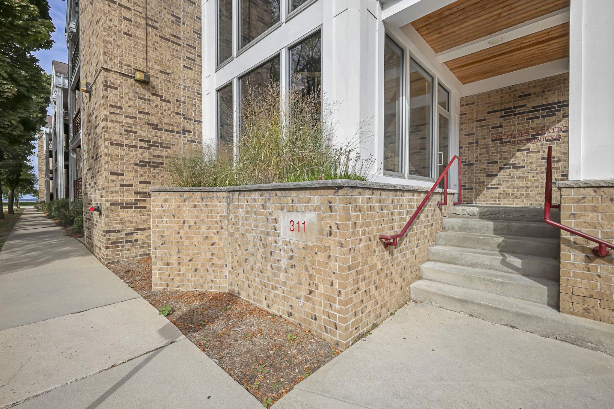 311 N Hancock Street 223