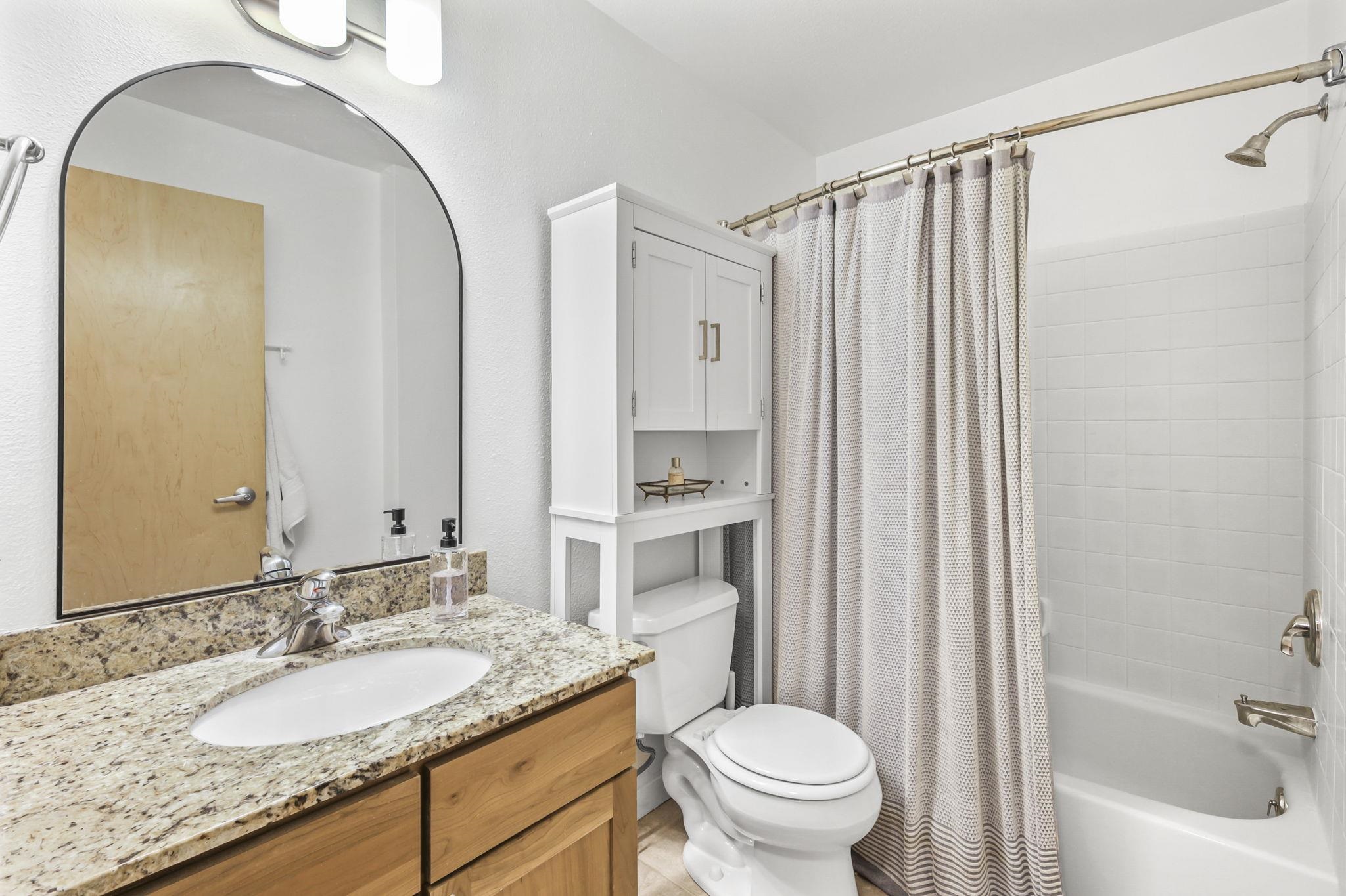 311 N Hancock Street 223