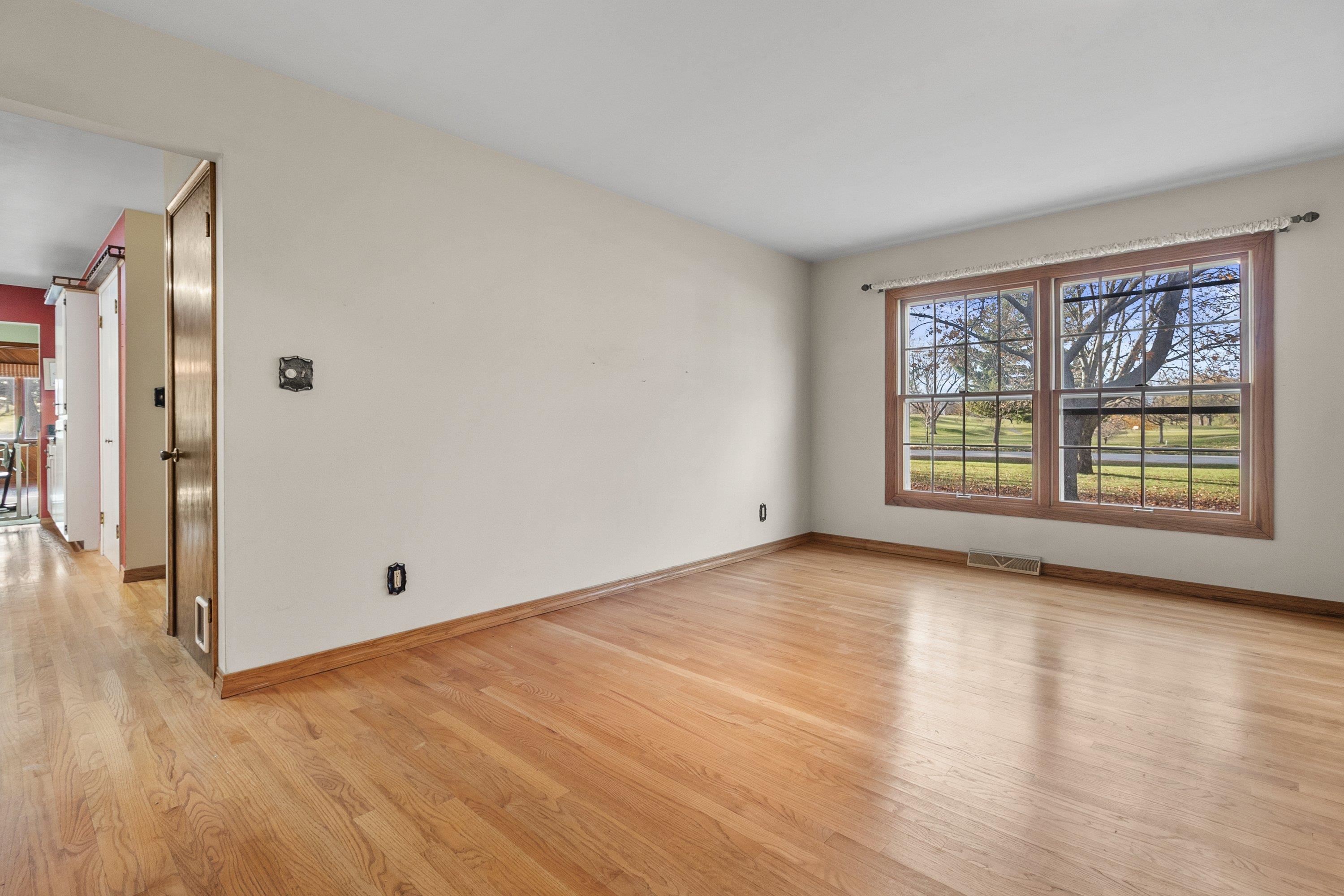 N53W35963 W Lake Drive