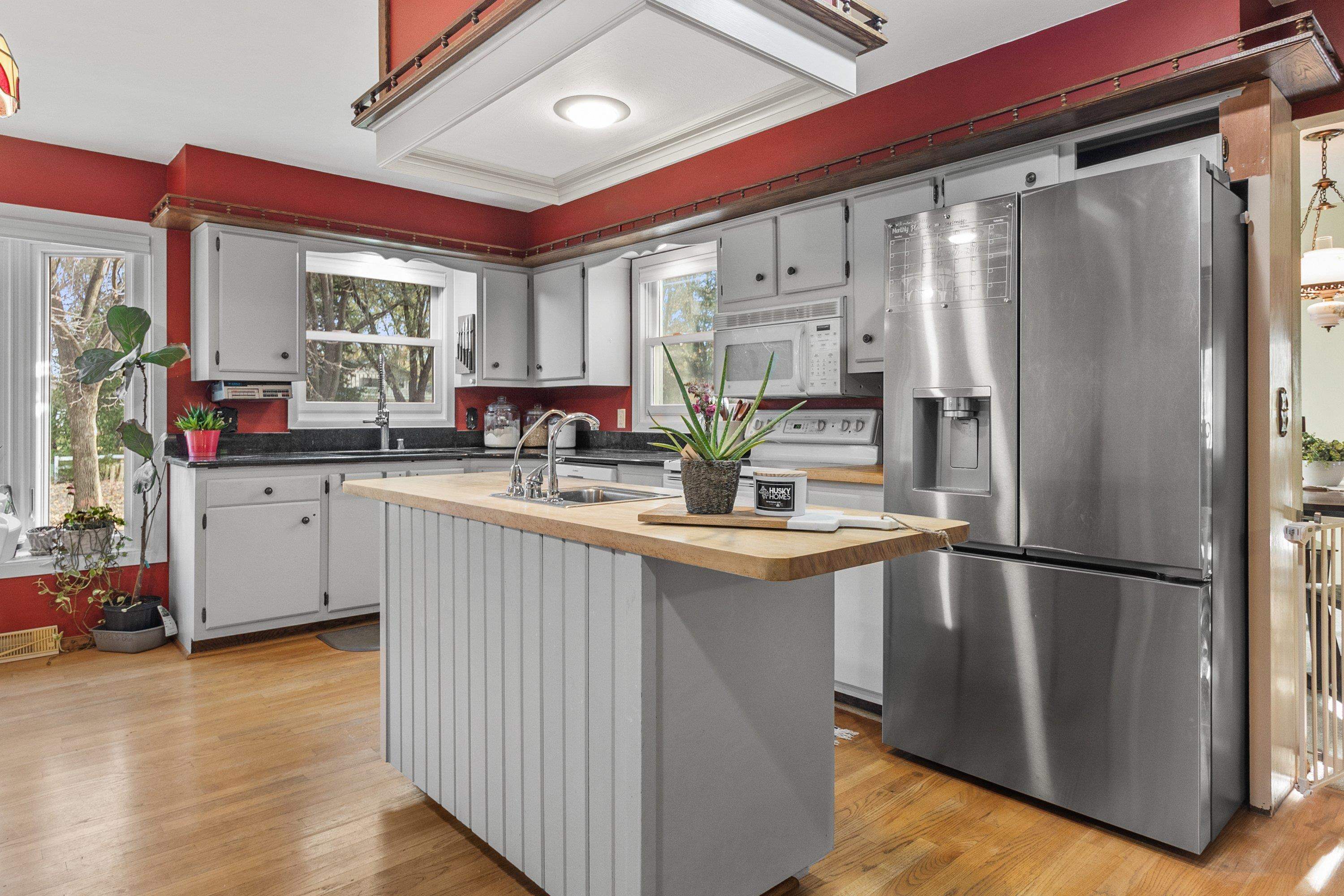 N53W35963 W Lake Drive