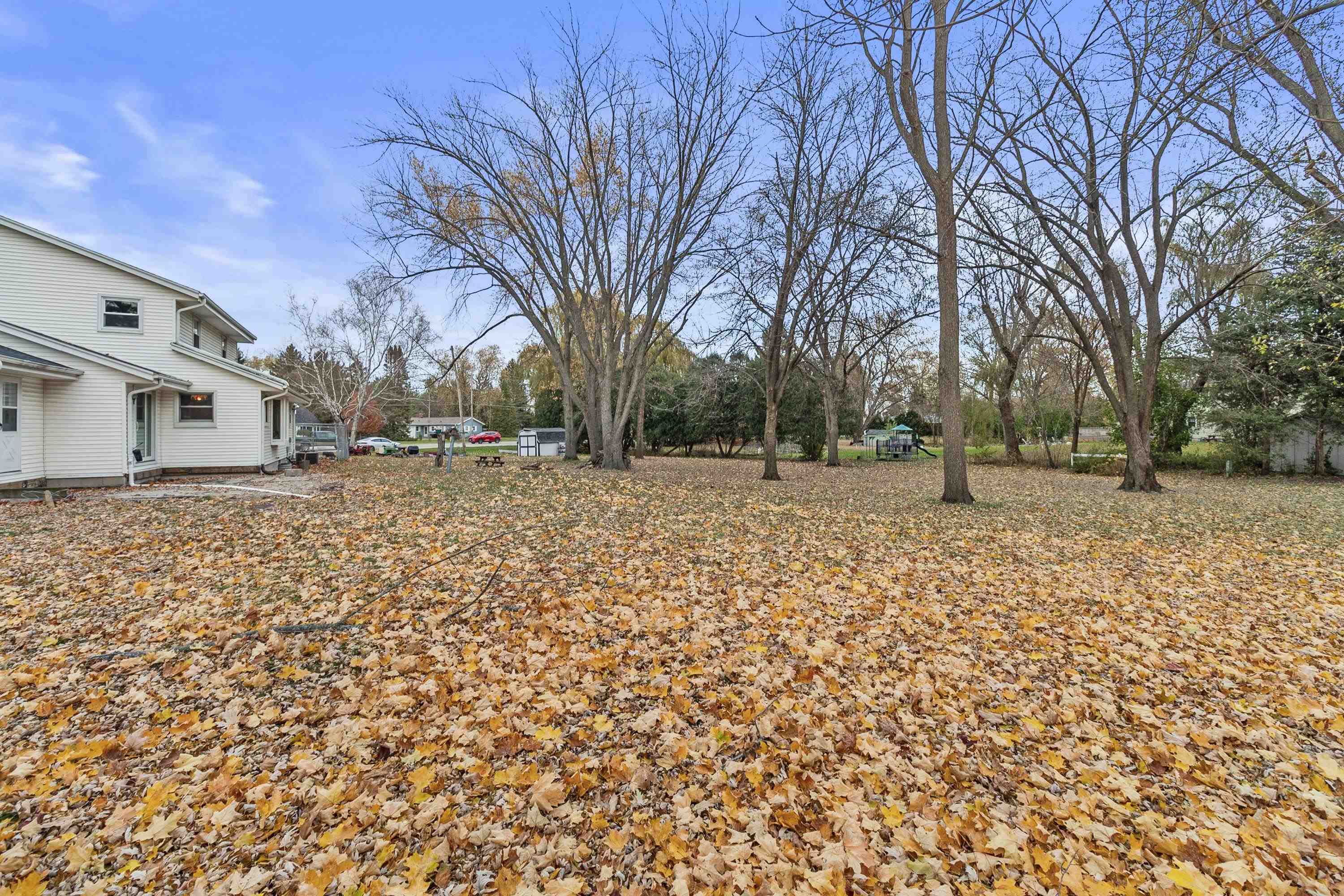 N53W35963 W Lake Drive