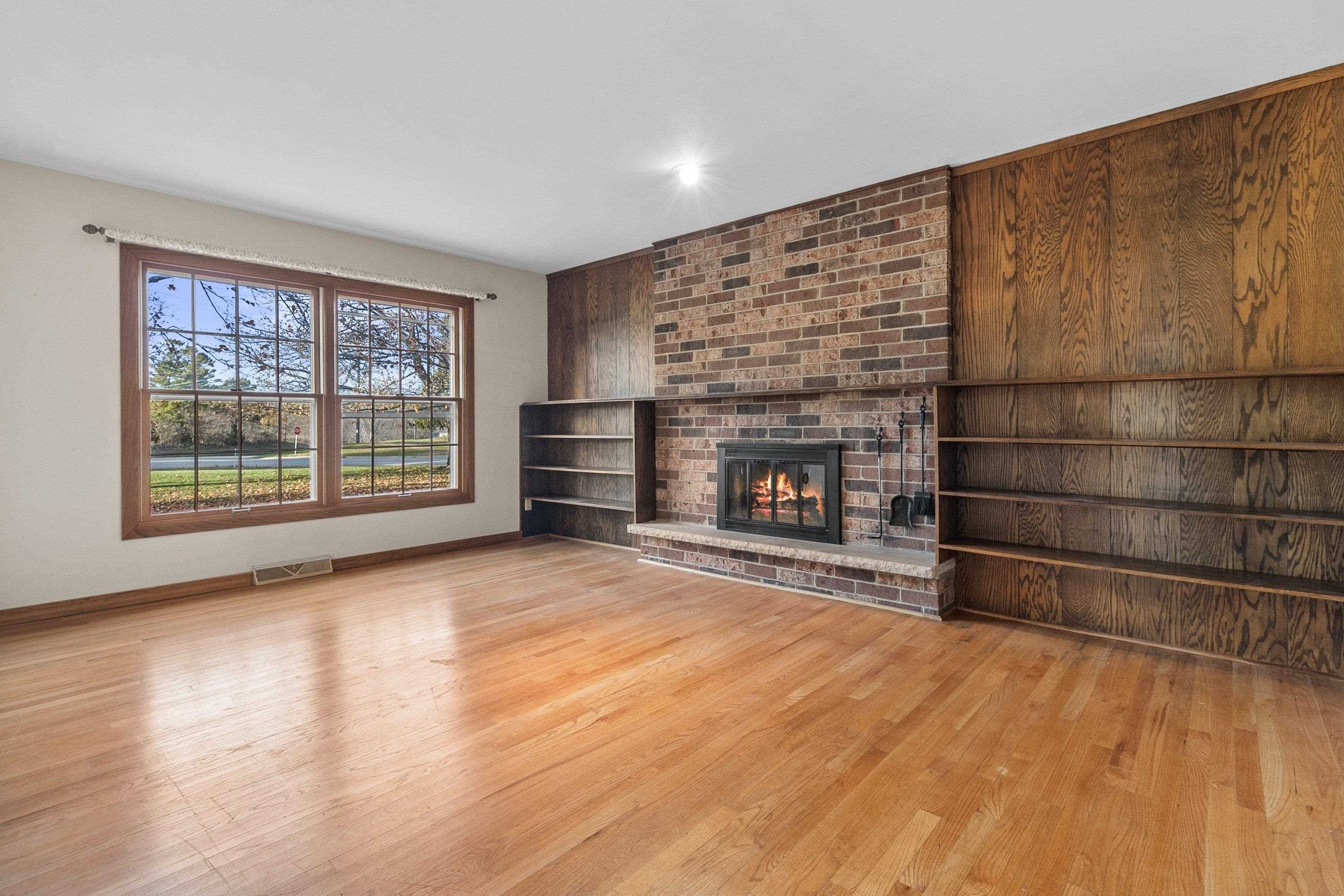 N53W35963 W Lake Drive