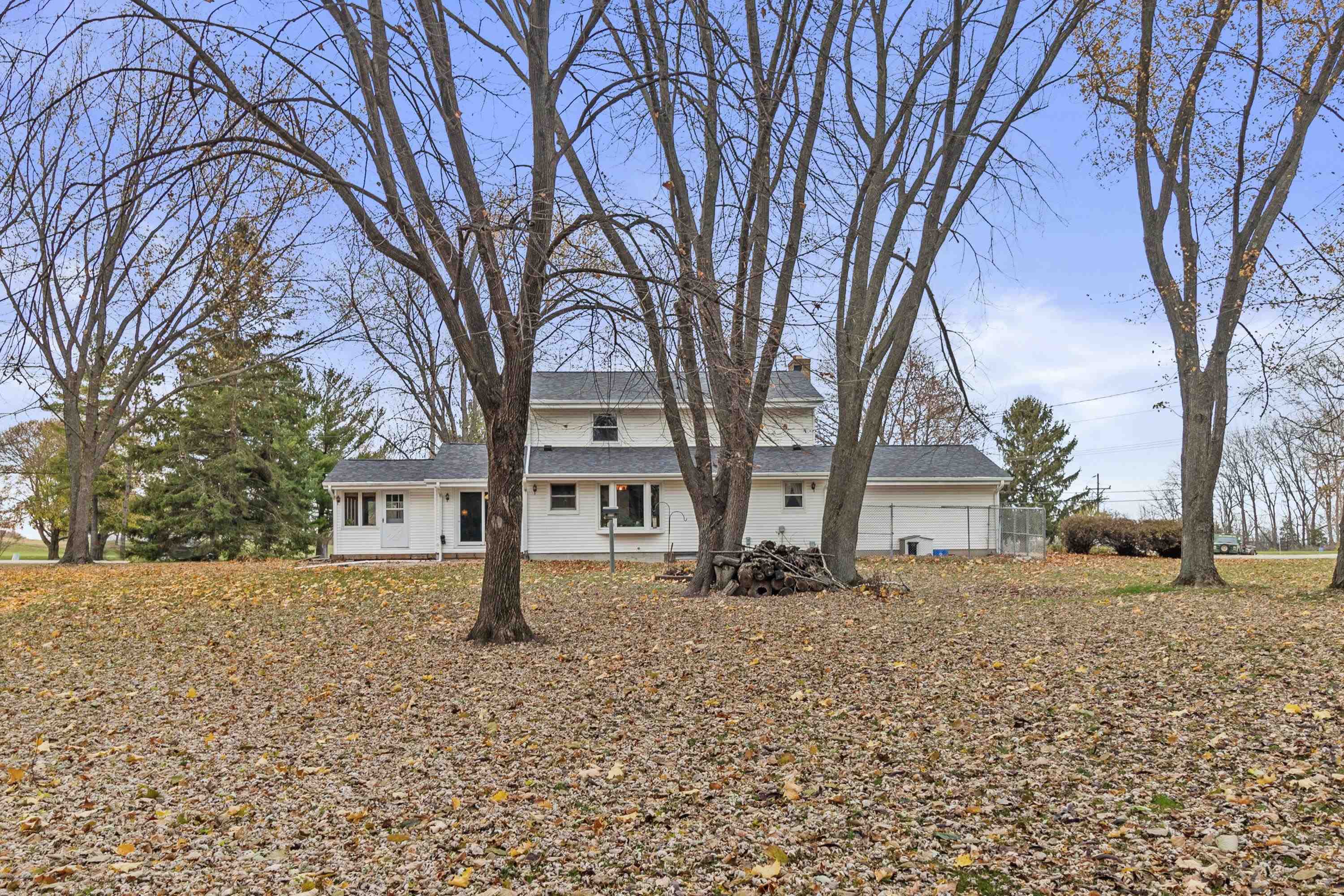 N53W35963 W Lake Drive