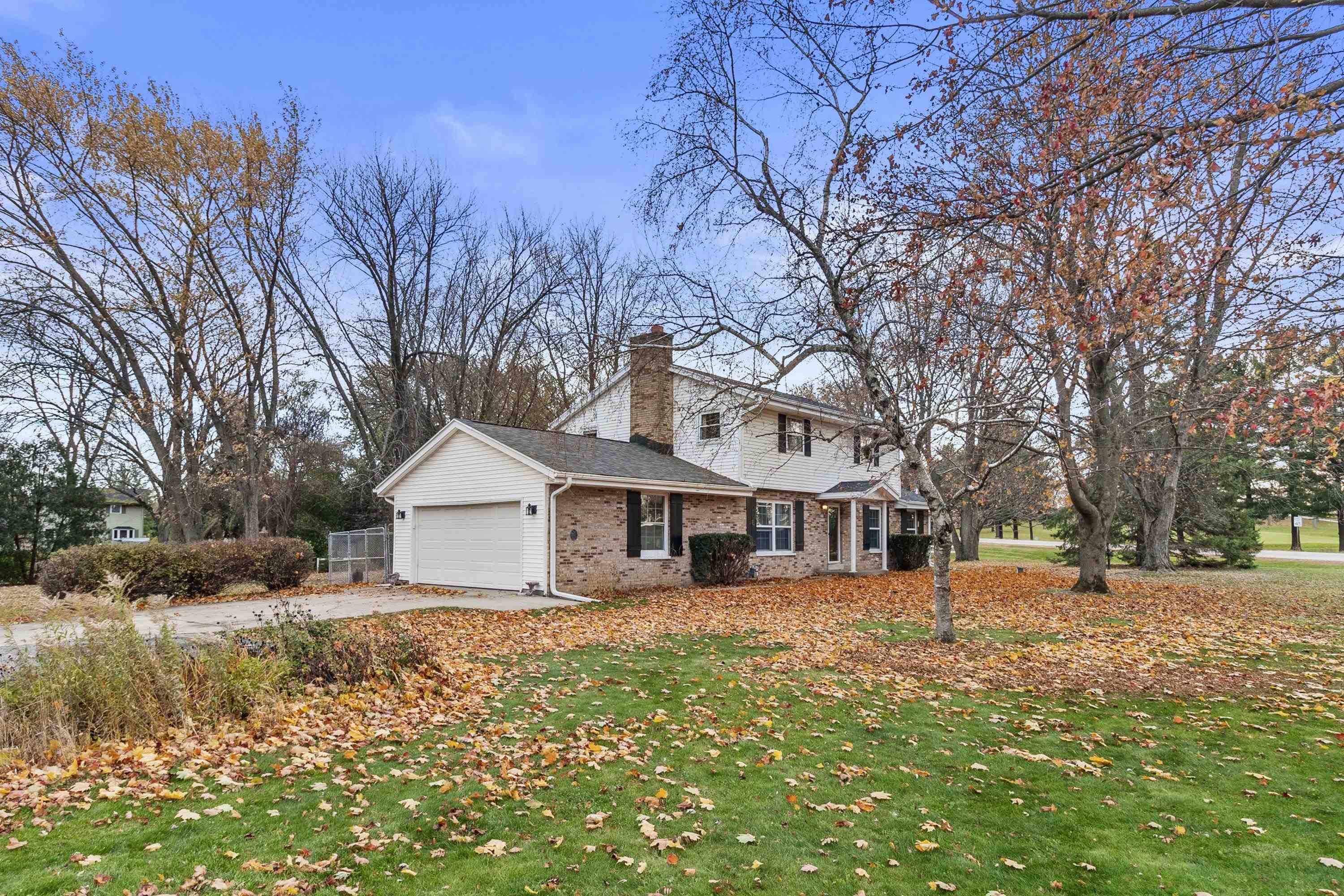 N53W35963 W Lake Drive