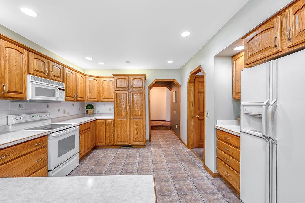 202 W 2nd Street