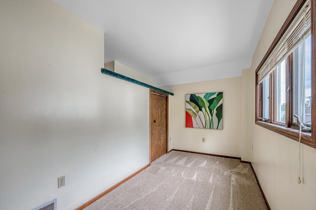 202 W 2nd Street