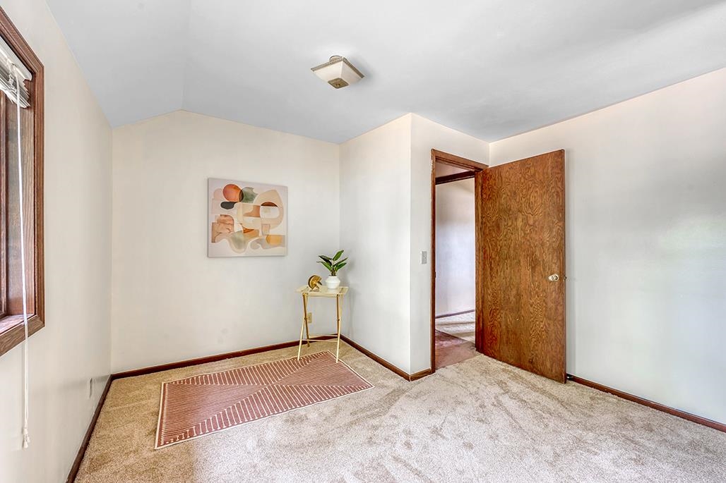 202 W 2nd Street