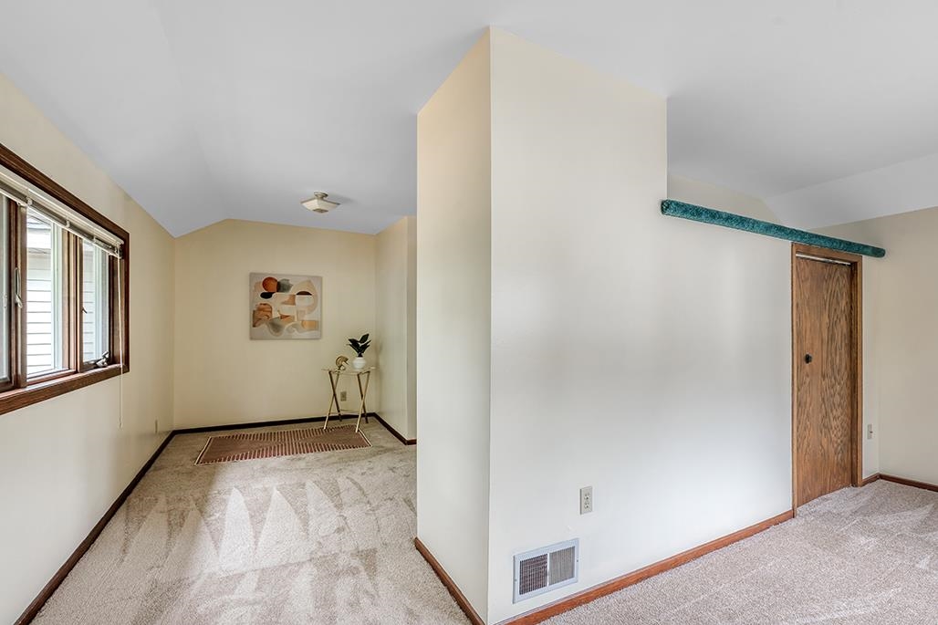 202 W 2nd Street