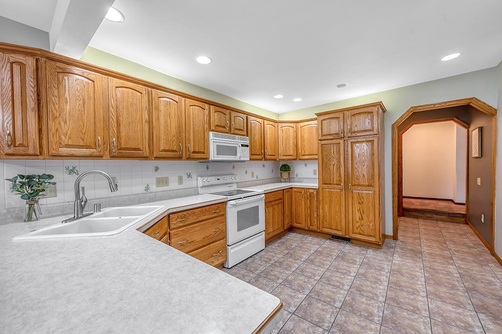 202 W 2nd Street