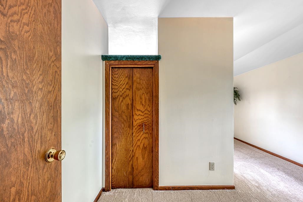 202 W 2nd Street