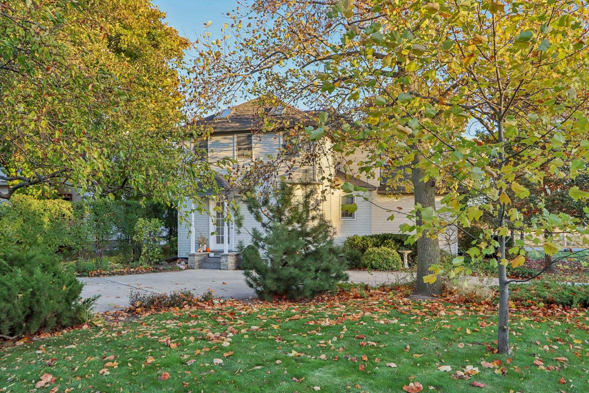 1001 Edgewater Road
