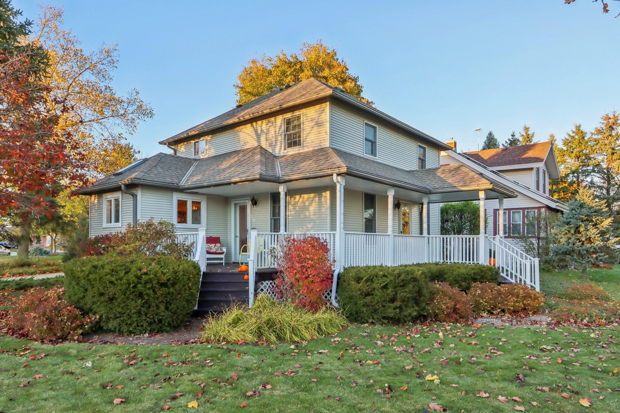 1001 Edgewater Road