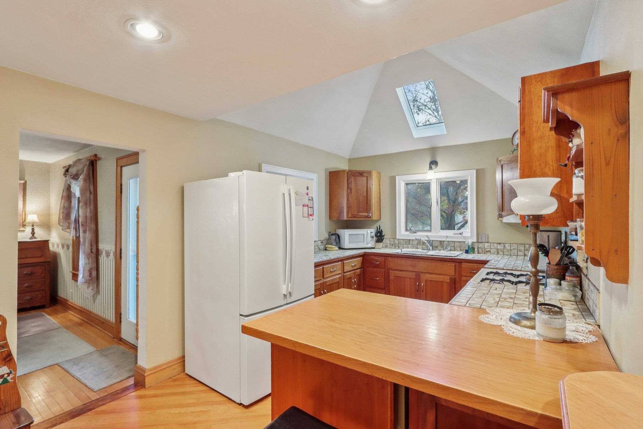 1001 Edgewater Road