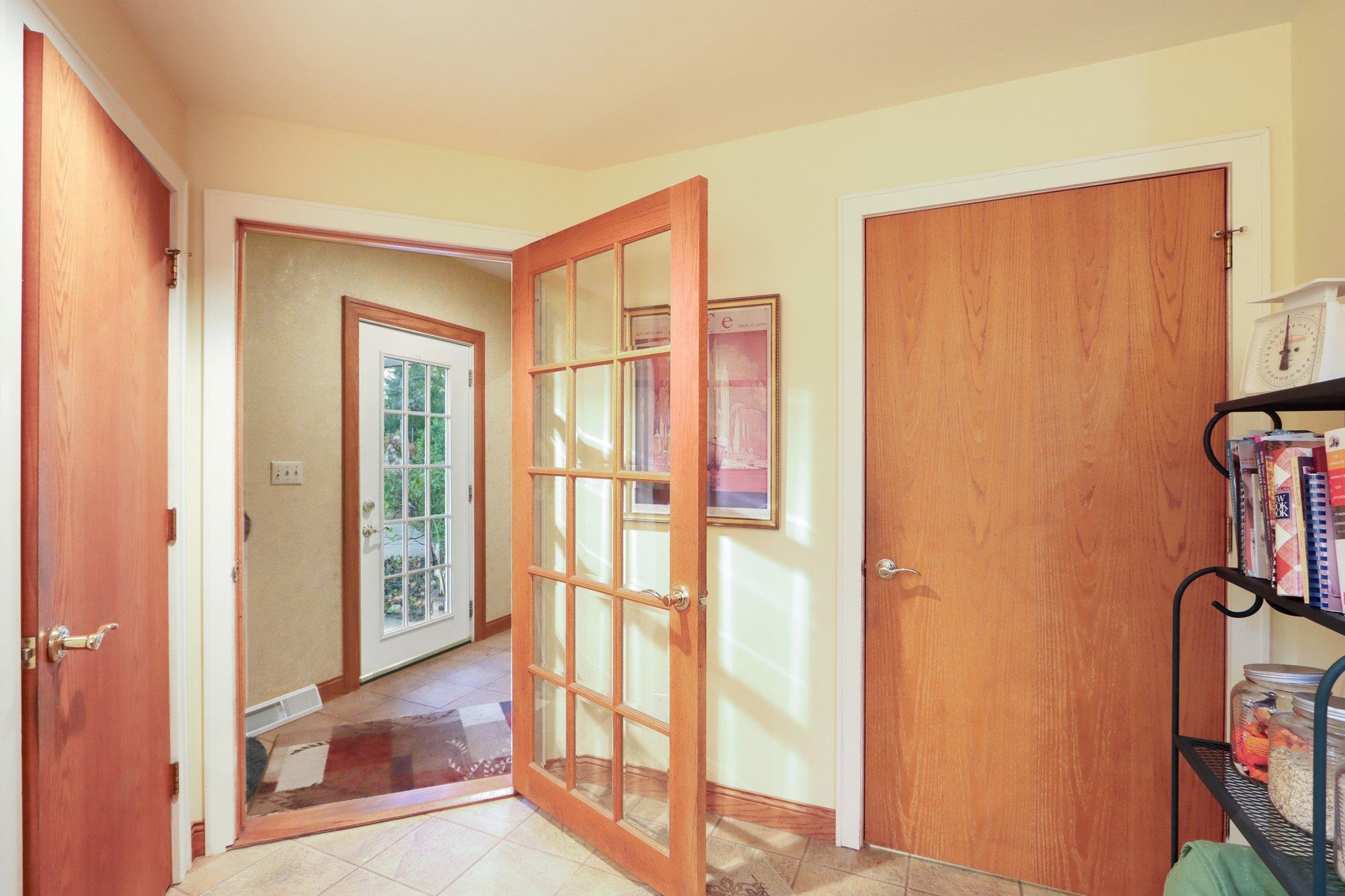 1001 Edgewater Road