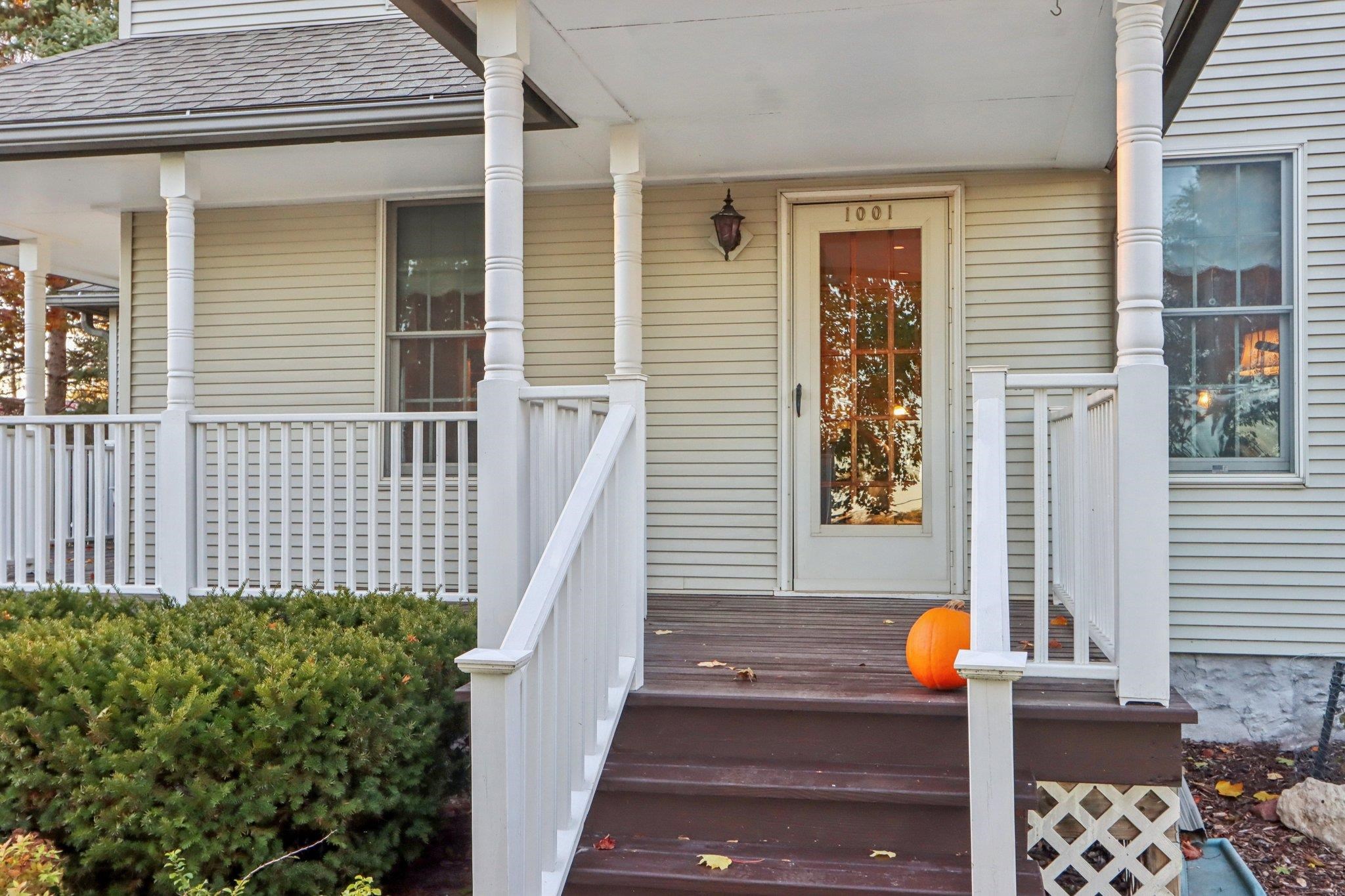 1001 Edgewater Road