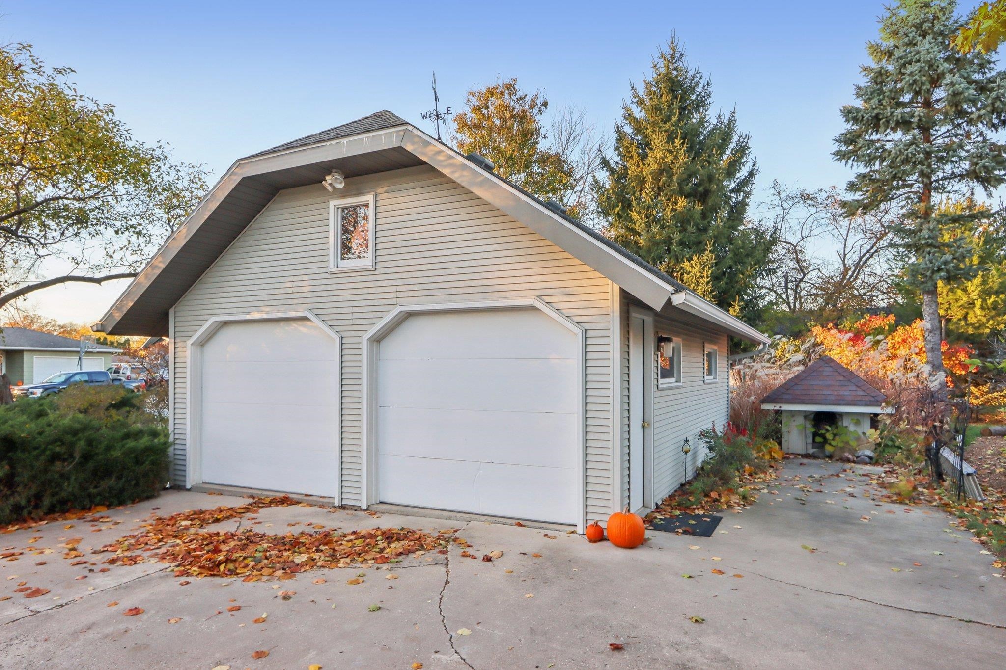 1001 Edgewater Road