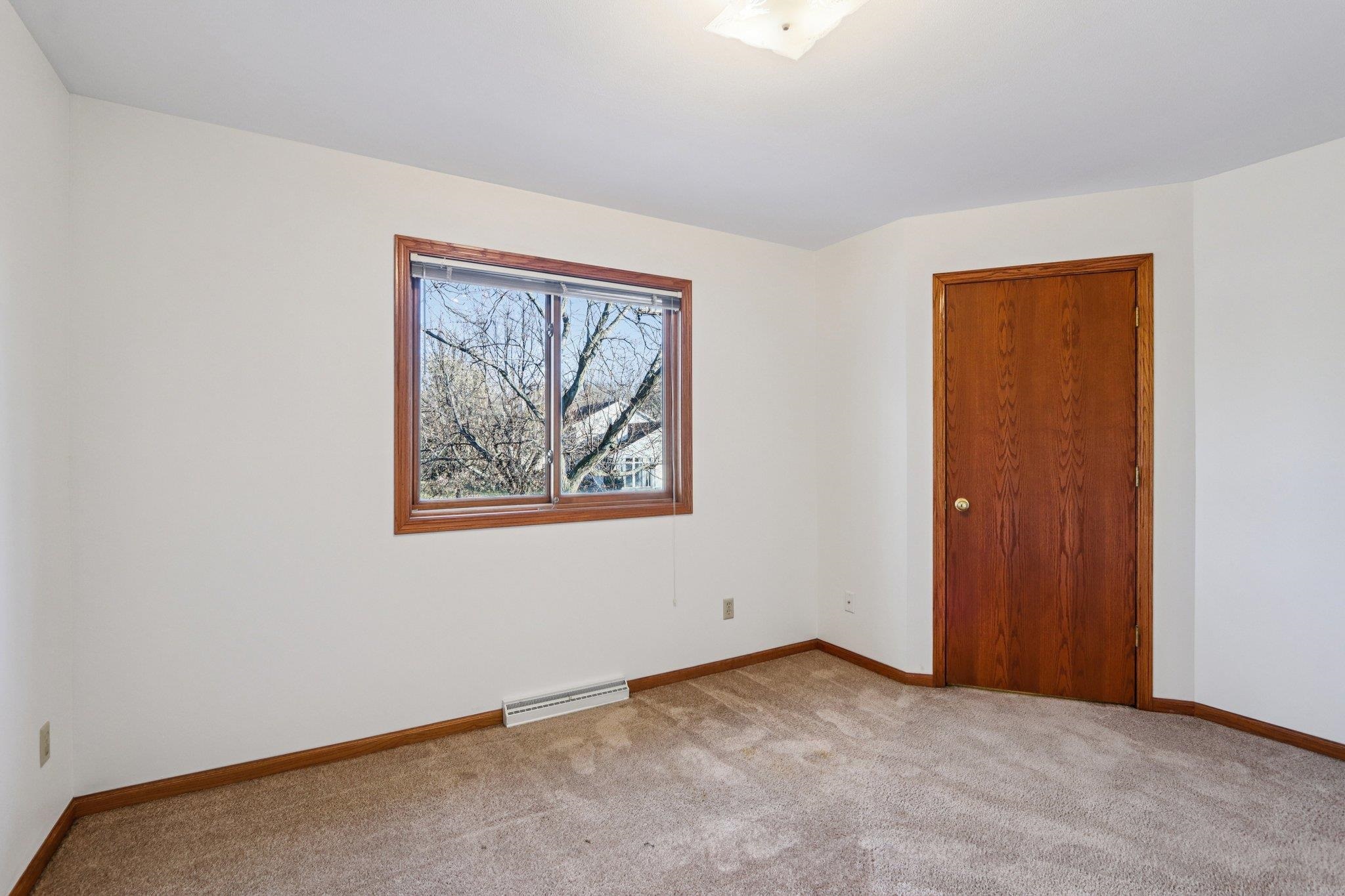 714 Mesta Lane Unit: 2